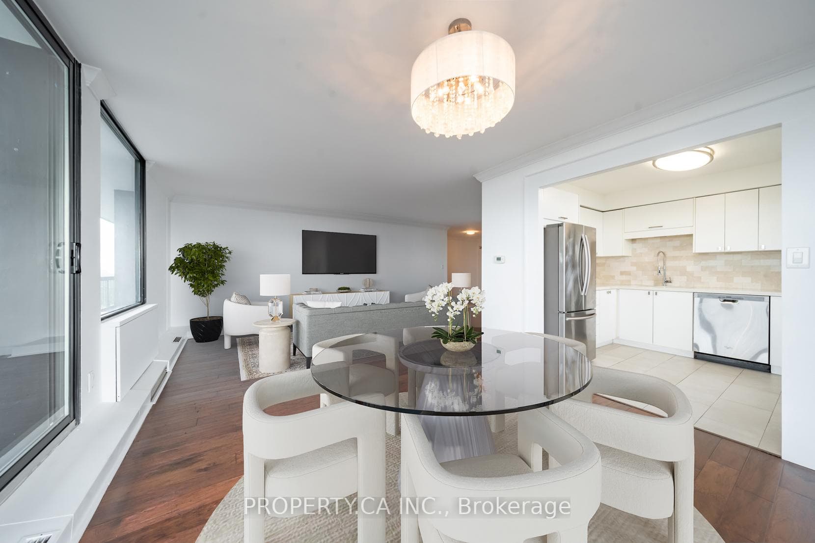 135 Antibes Drive Unit 2401 photo 3