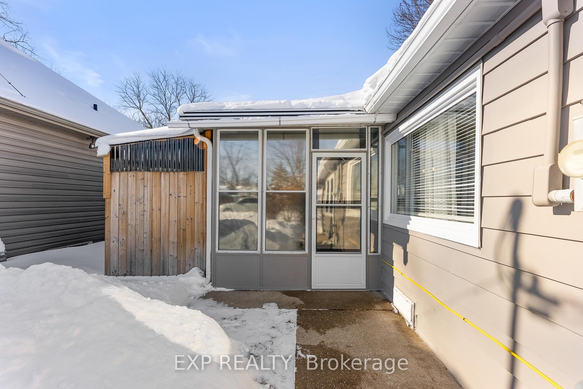 287 SOUTH MILL Street photo 12