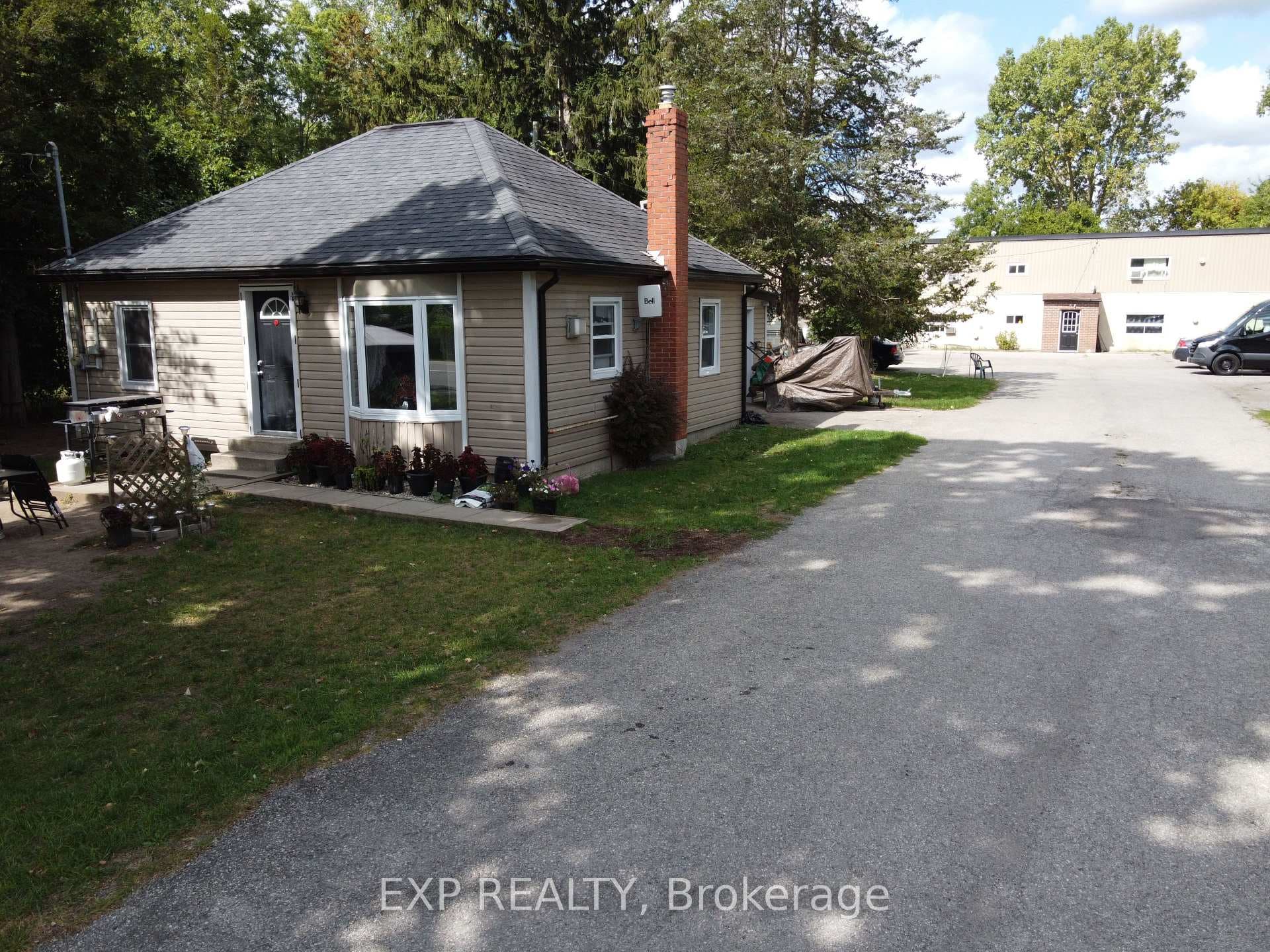 172 Diltz Road photo 2