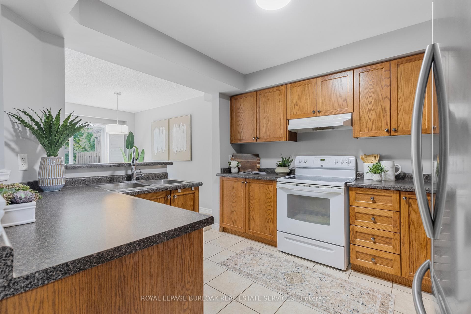 130 Robert Street Unit 32 photo 8