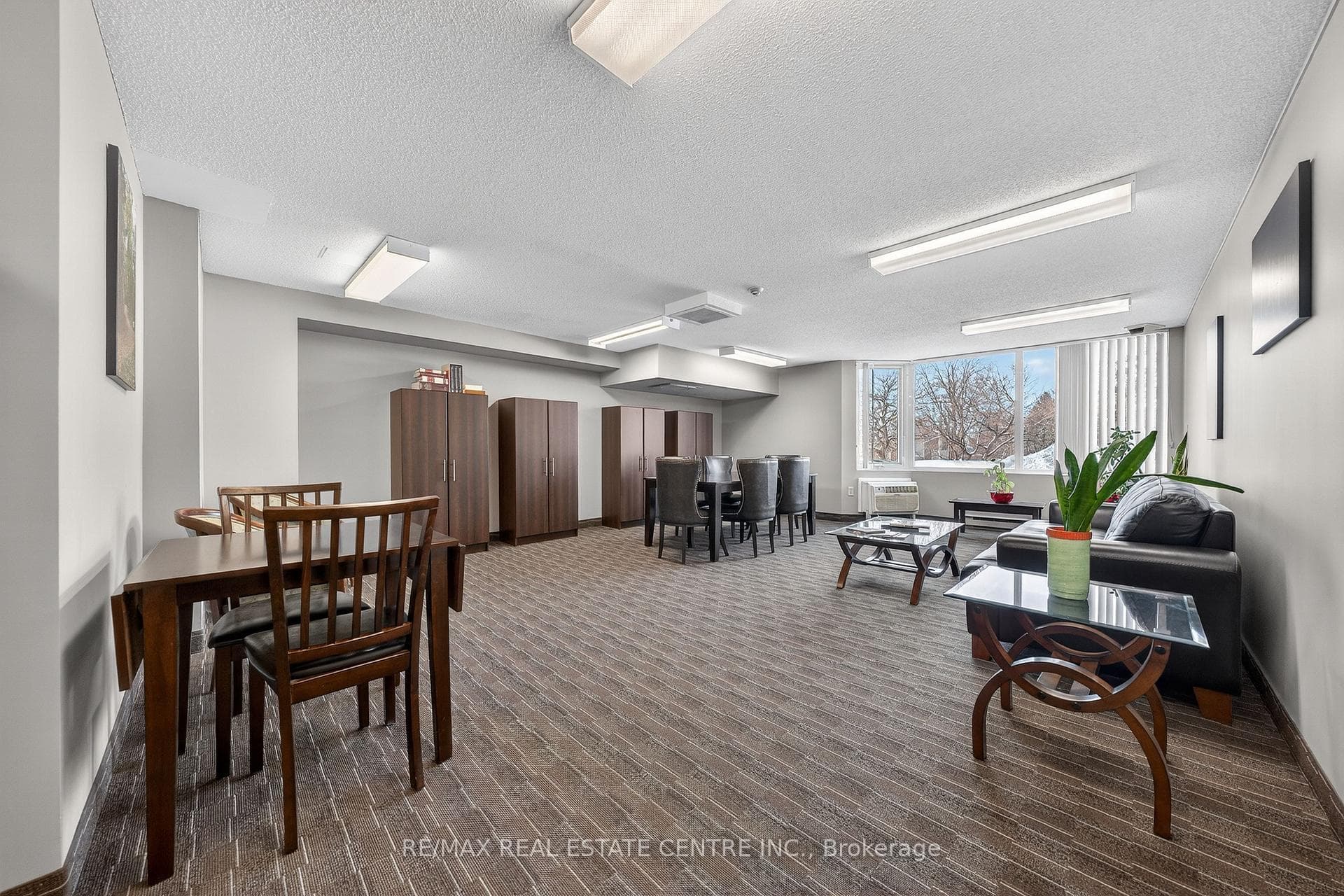 35 Green Valley Drive Unit 212 photo 31