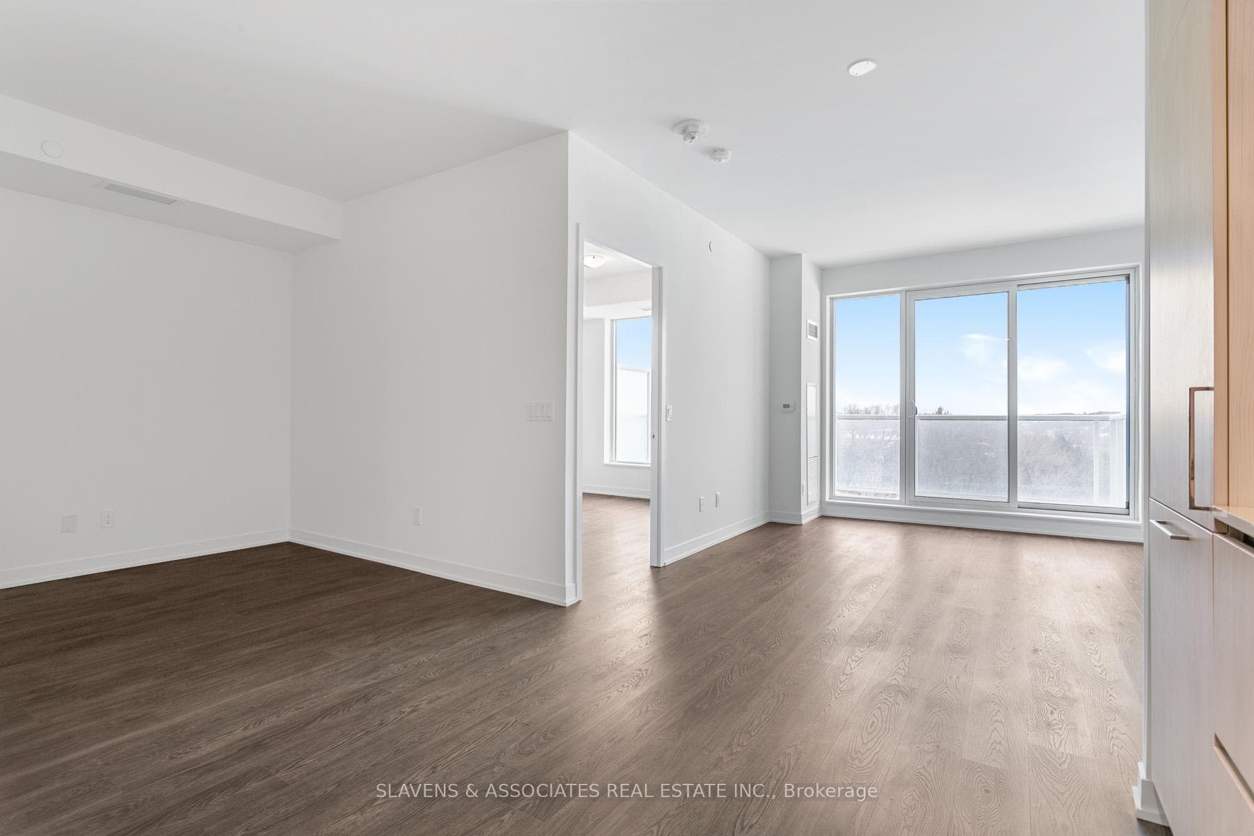 6 David Eyer Road Unit 610 photo 3