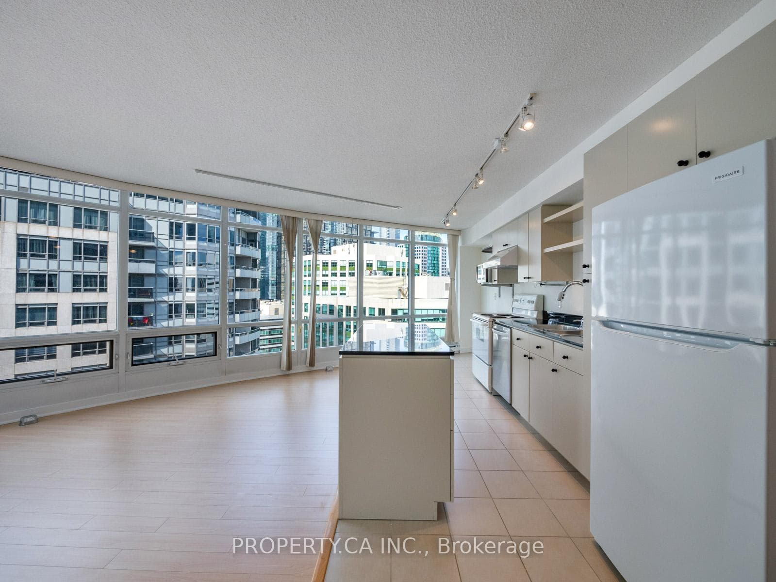 361 Front Street Unit 2110 photo 11
