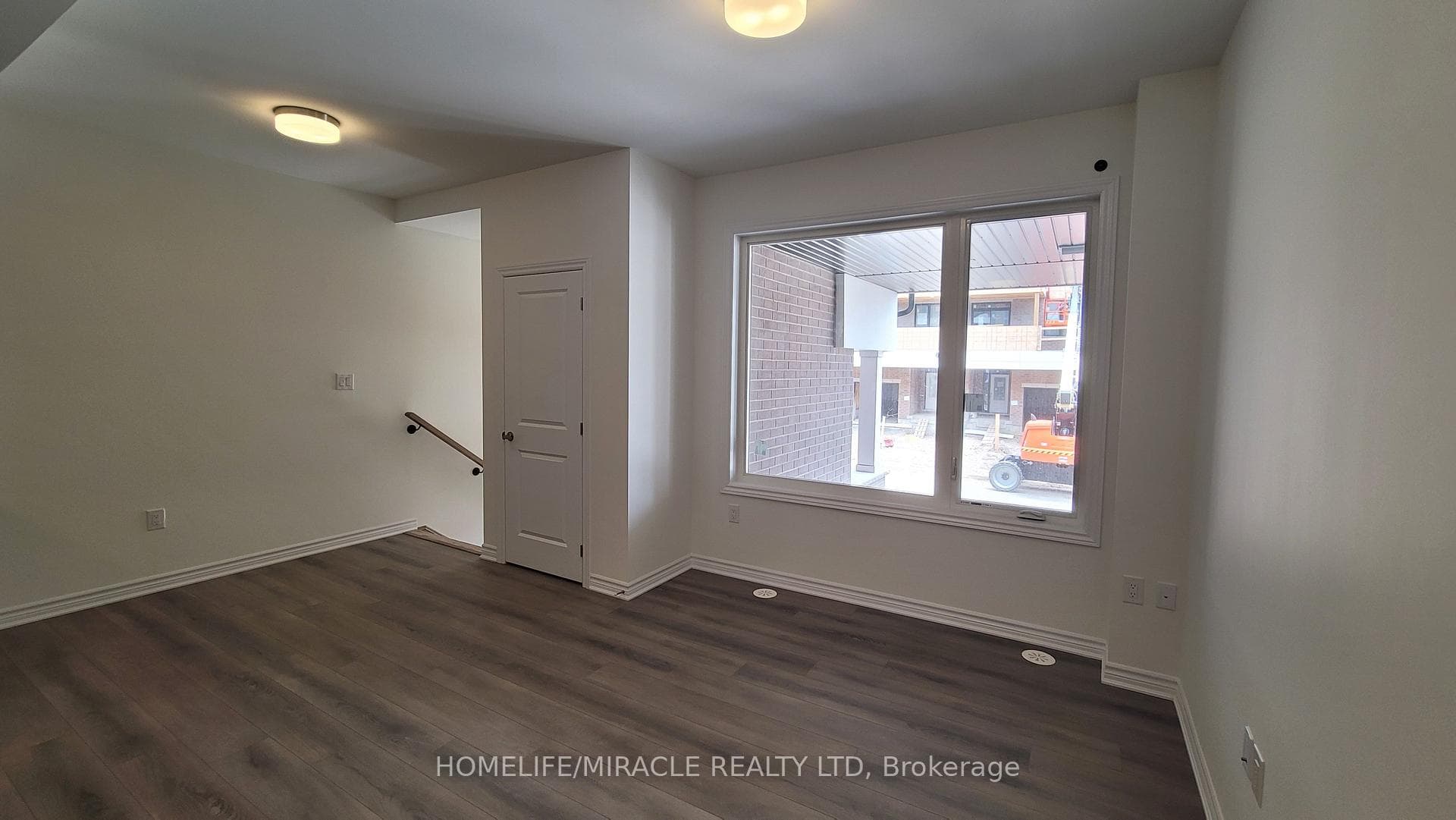 29 Thornbird Crescent photo 9
