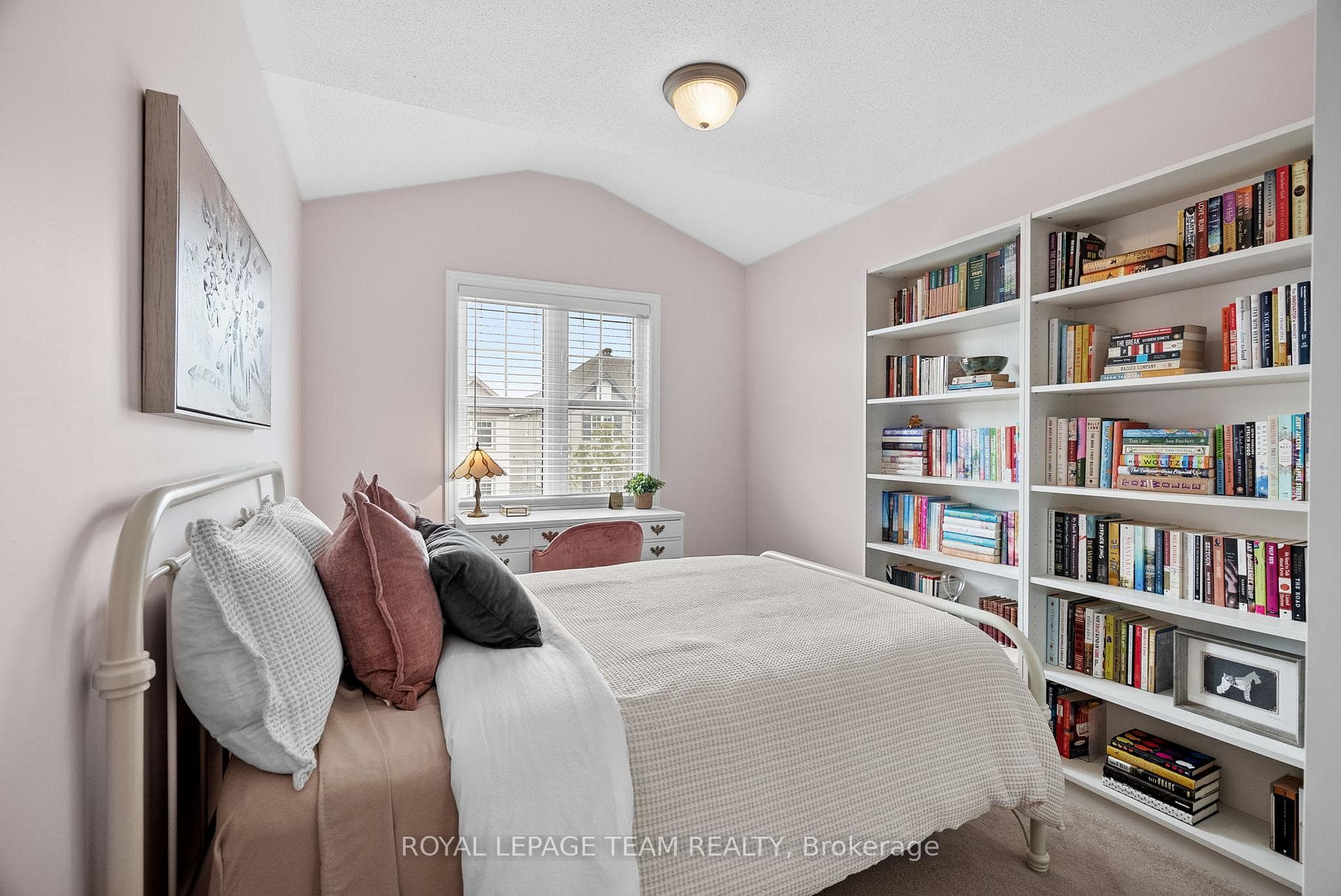 601 Meadowcreek Circle photo 33