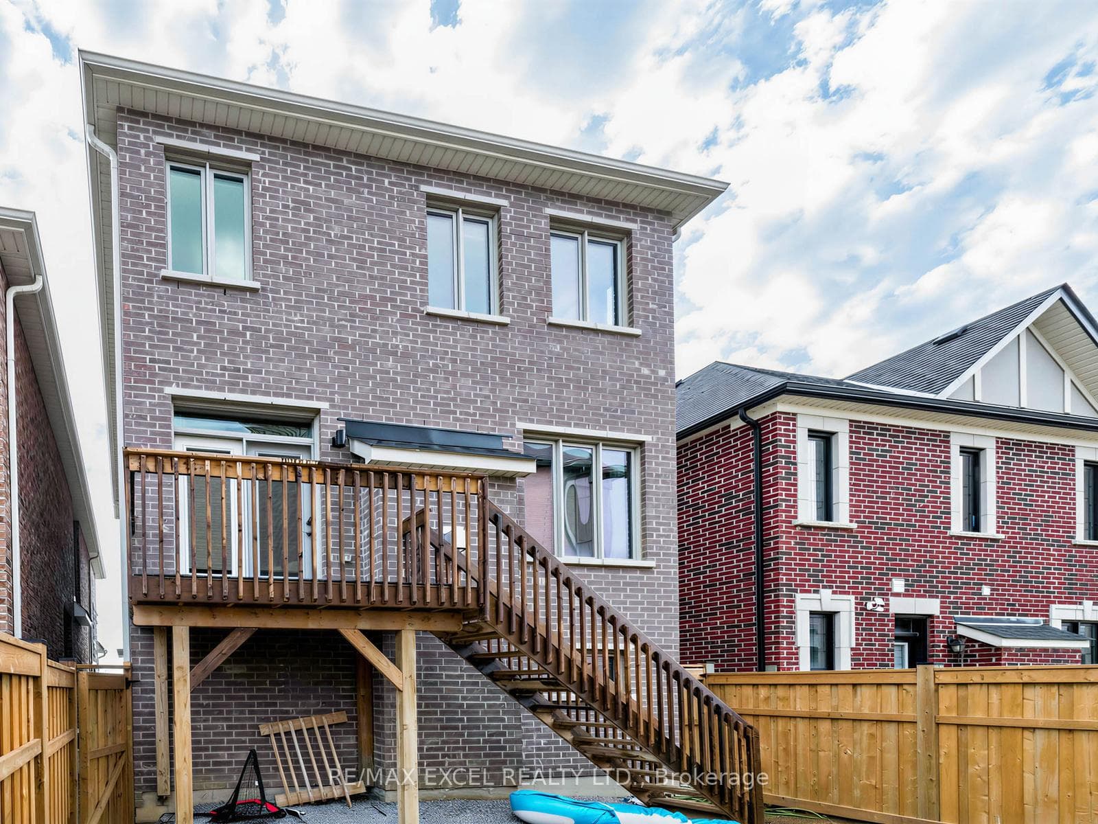 38 Navitas Crescent photo 31