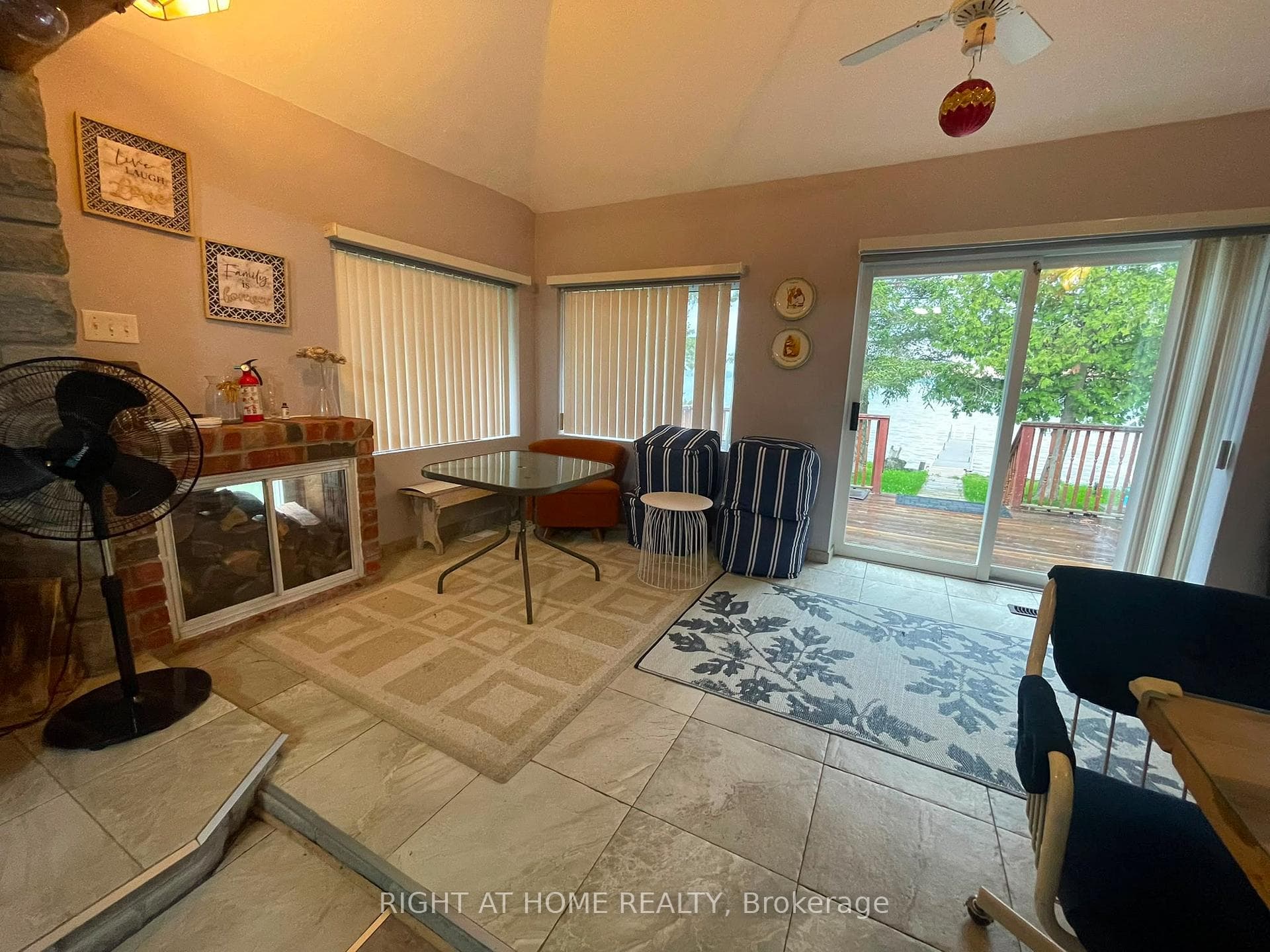 5470 Penetanguishene Road photo 15