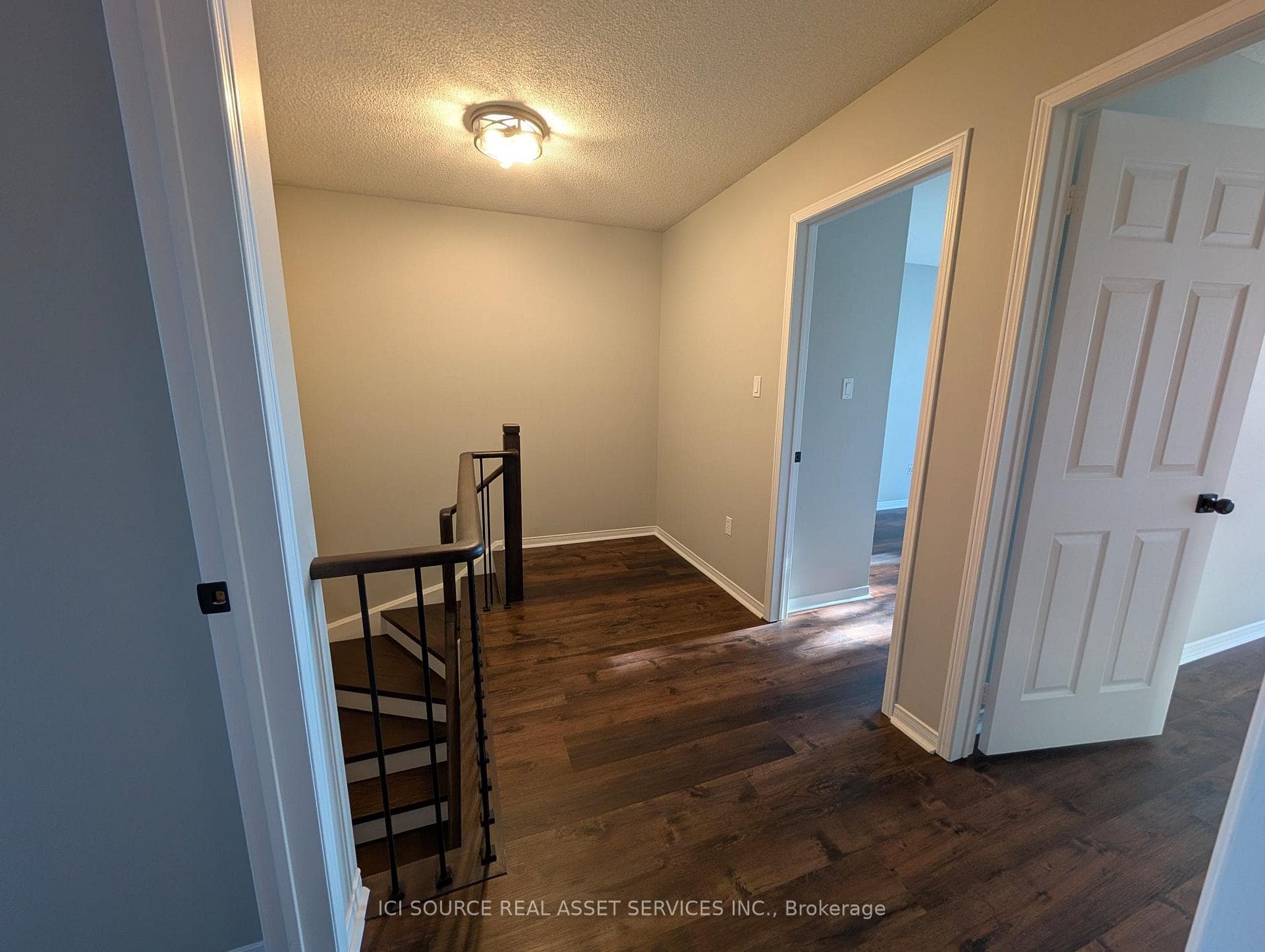 1480 Britannia Road Unit 21 photo 14