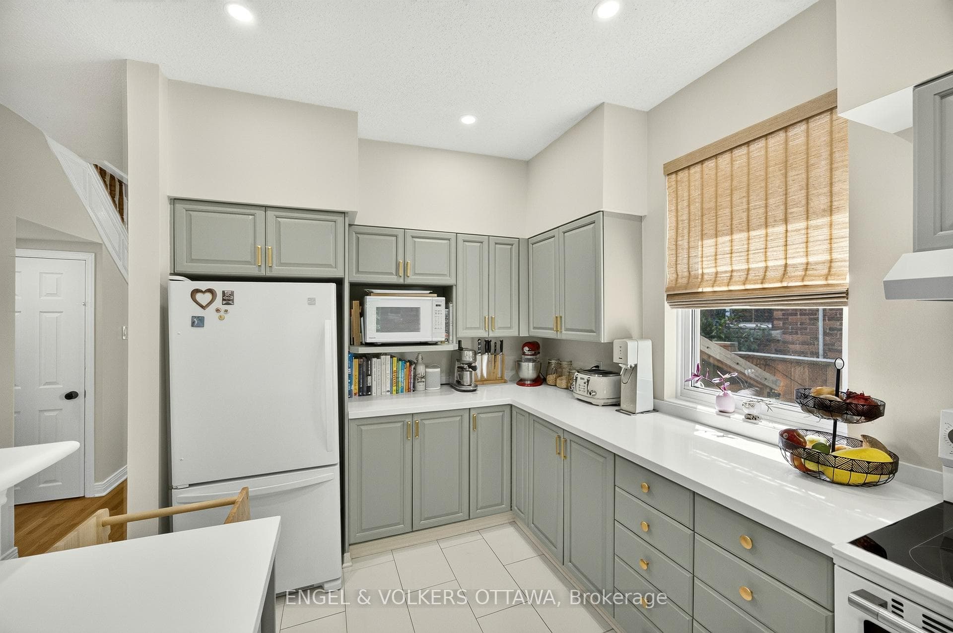 68 Upper Lorne Place photo 16