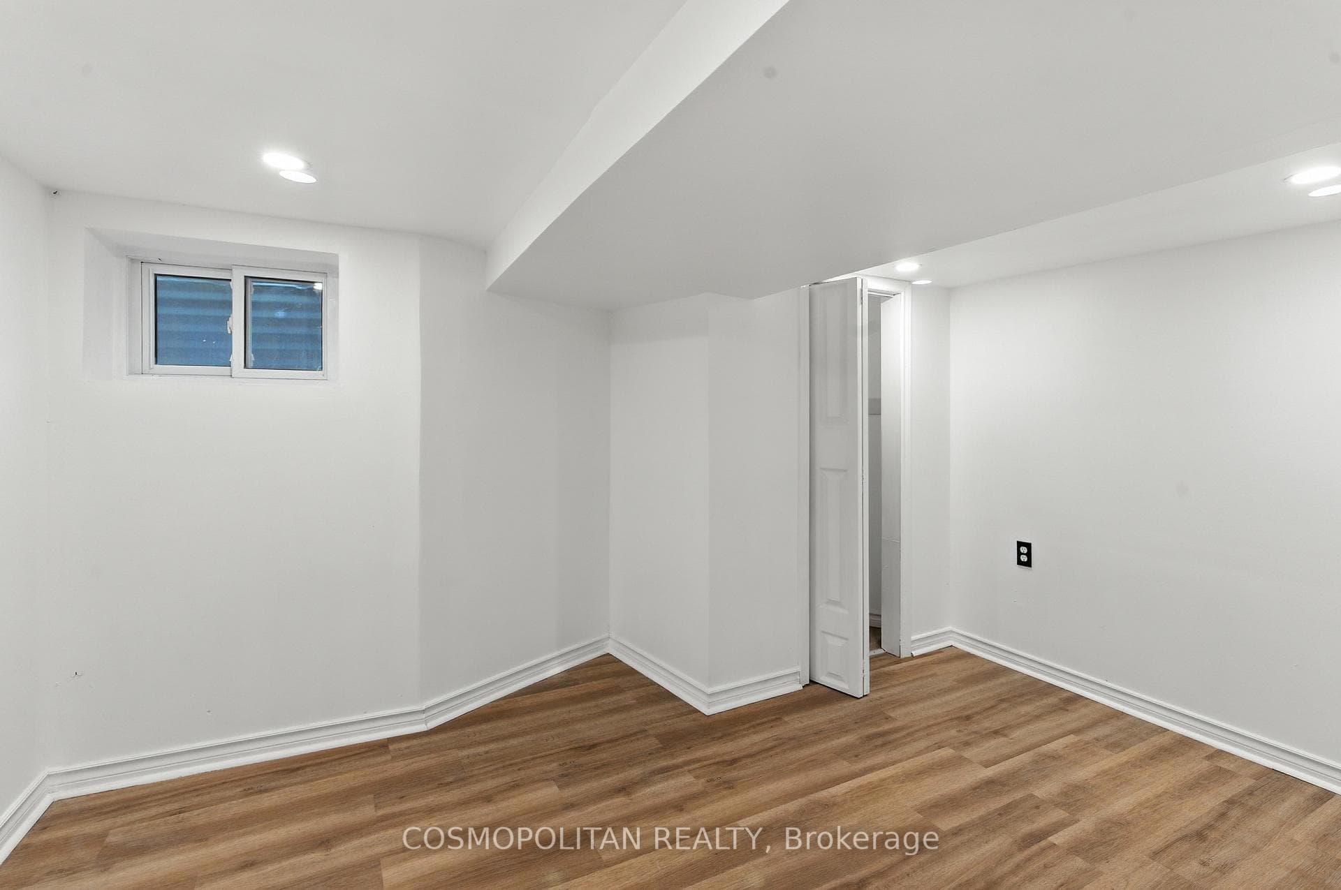 5093 STAMFORD Street photo 38