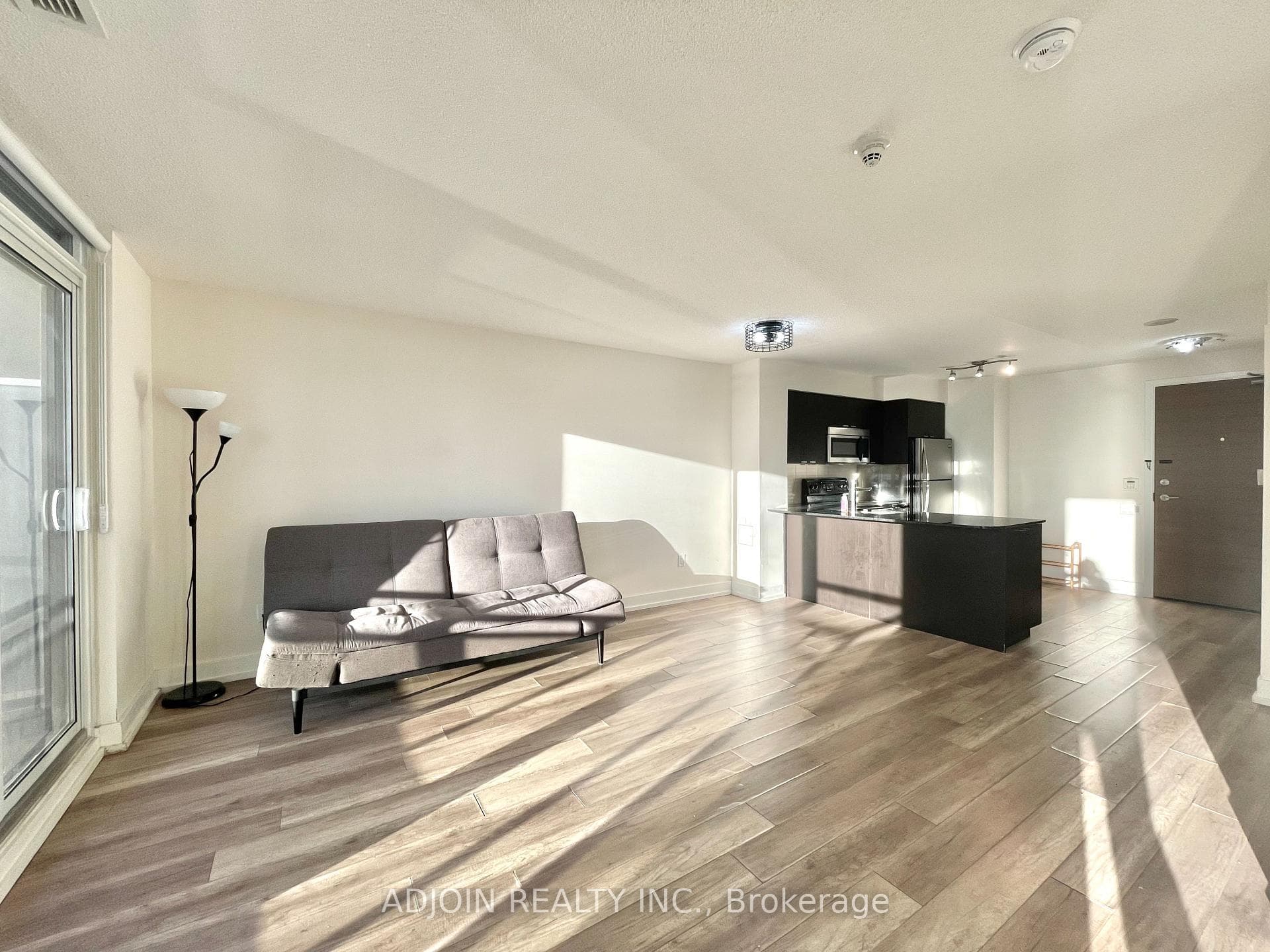23 Sheppard Avenue Unit 711 photo 5