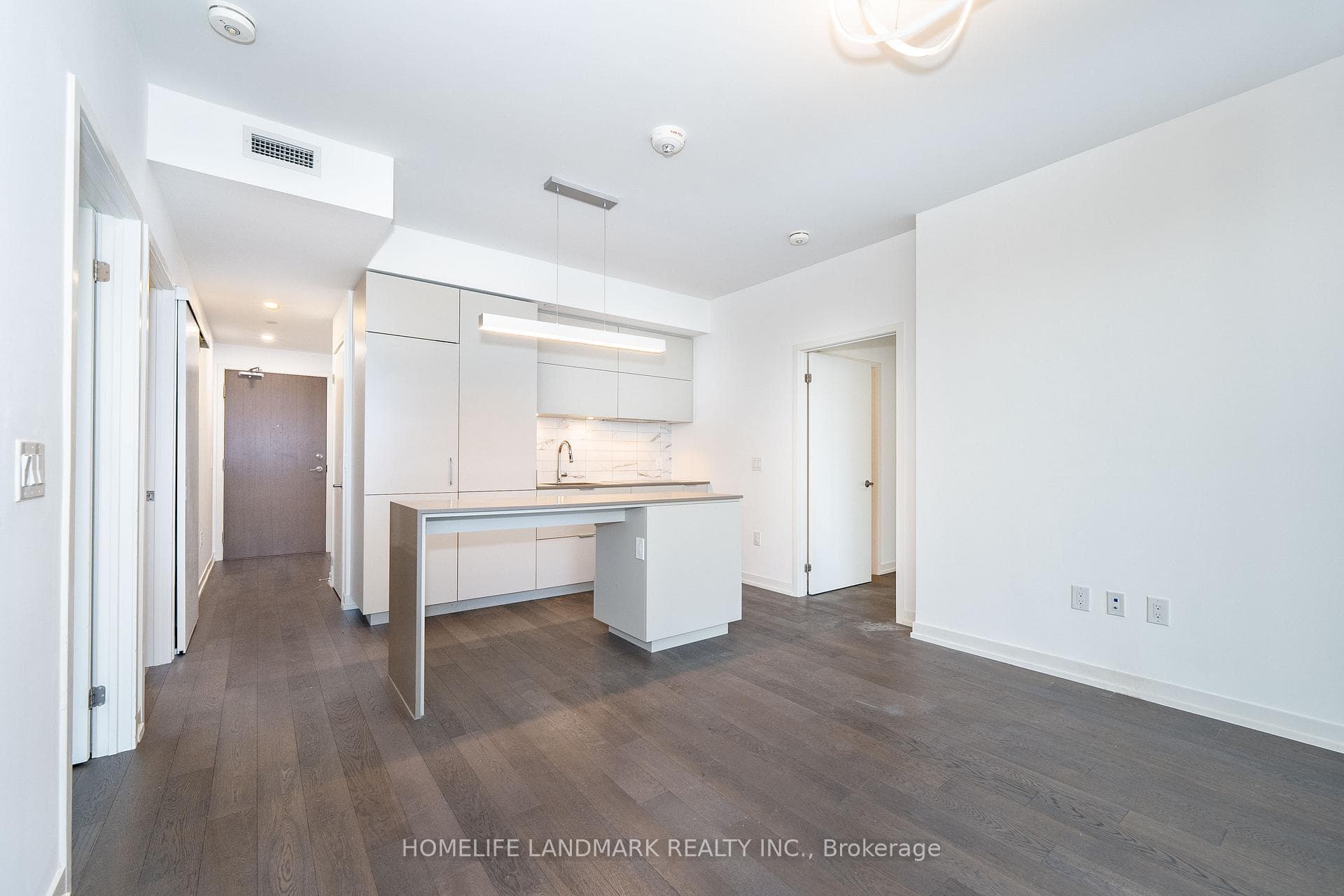 15 Lower Jarvis Street Unit 2013 photo 4