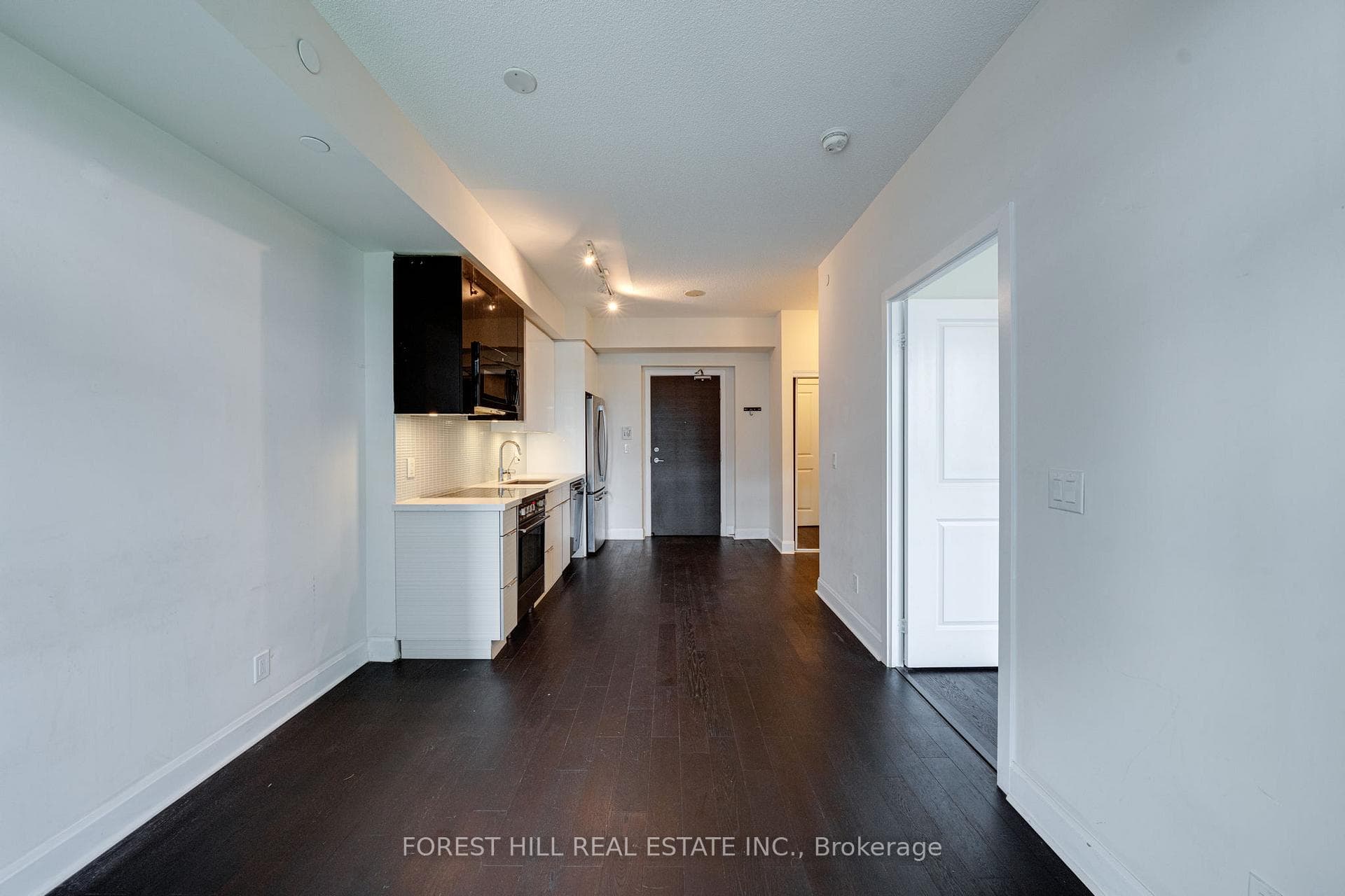 33 Shore Breeze Drive Unit 407 photo 16