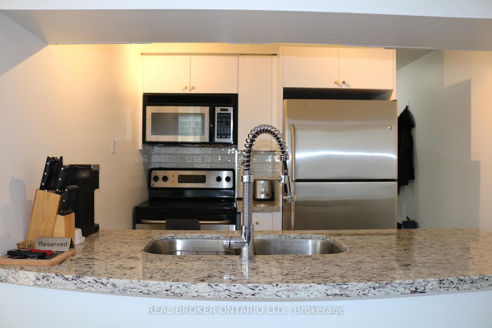 1005 King Street Unit 307 photo 5