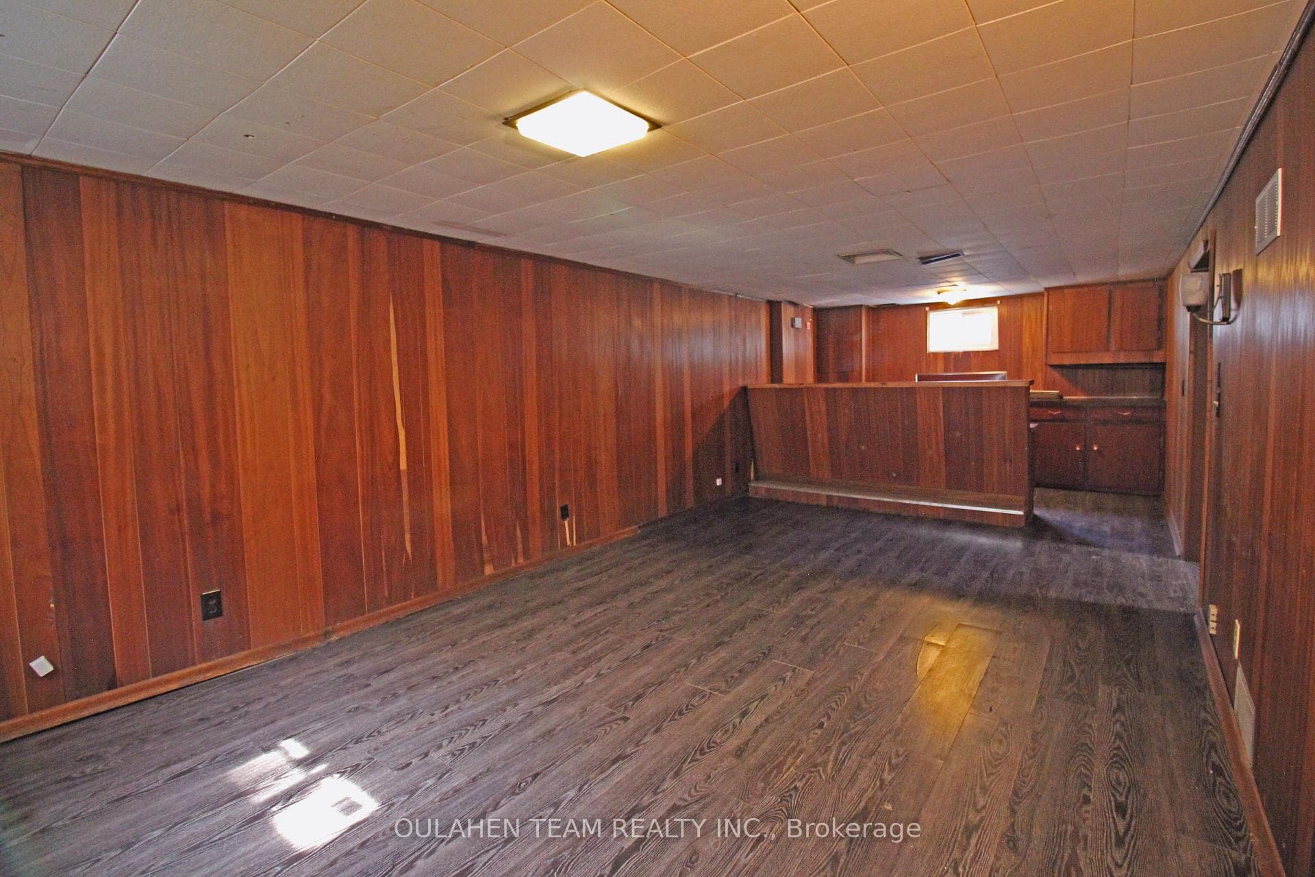 93 Sheppard Avenue photo 24