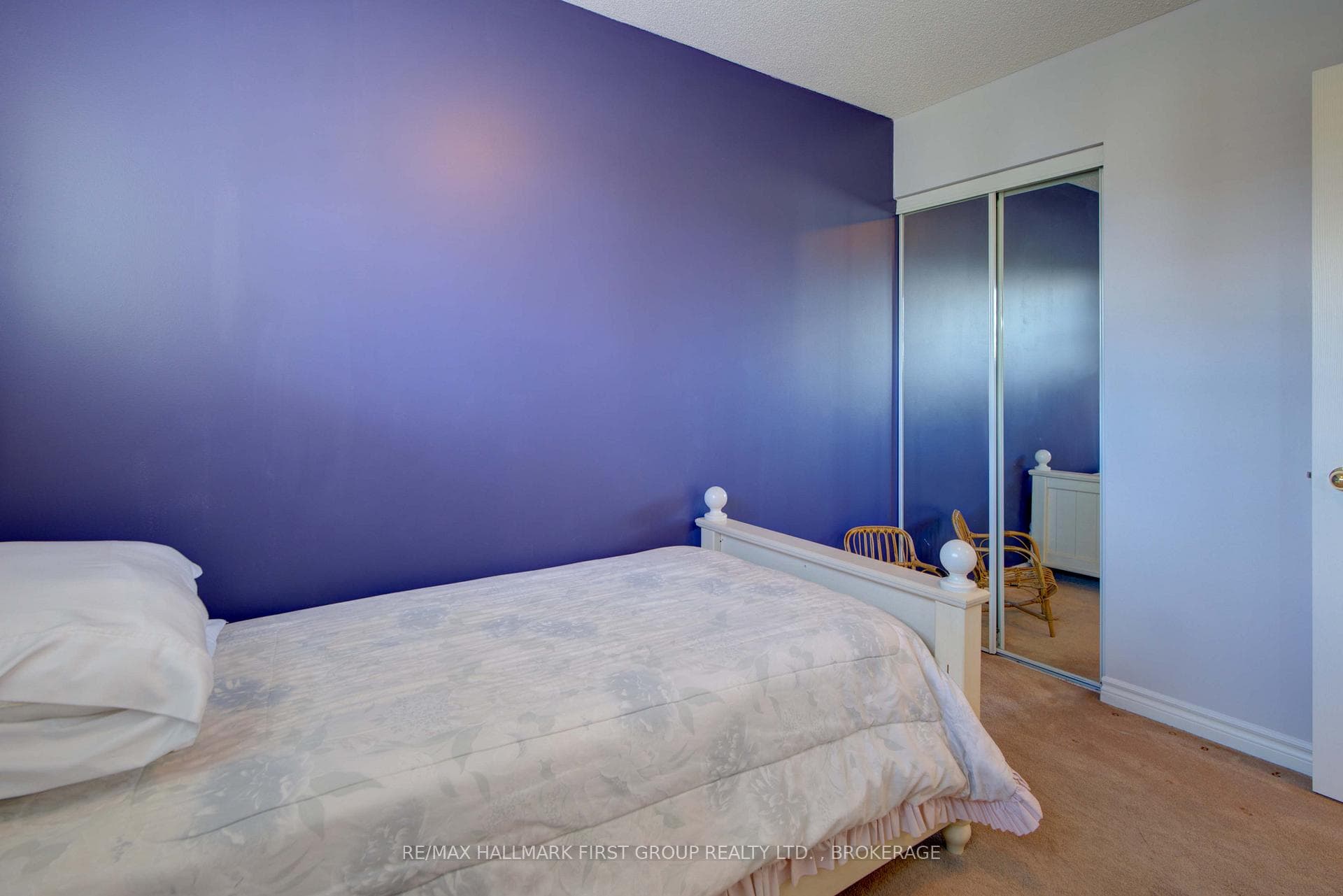 580 HERITAGE Court photo 29