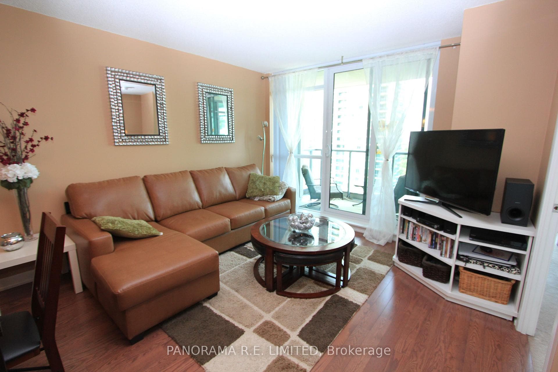 205 Sherway Gardens Road Unit 1701 photo 2