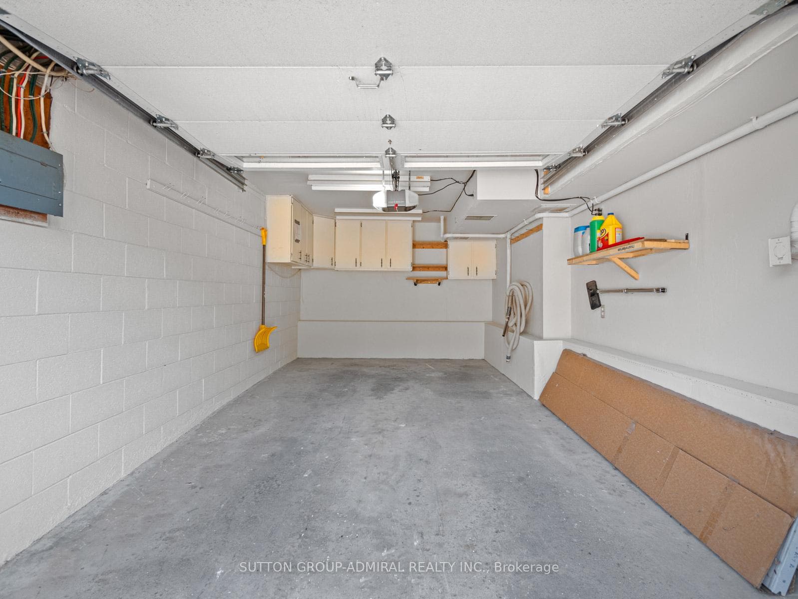 615 Rathburn Road Unit 82 photo 22