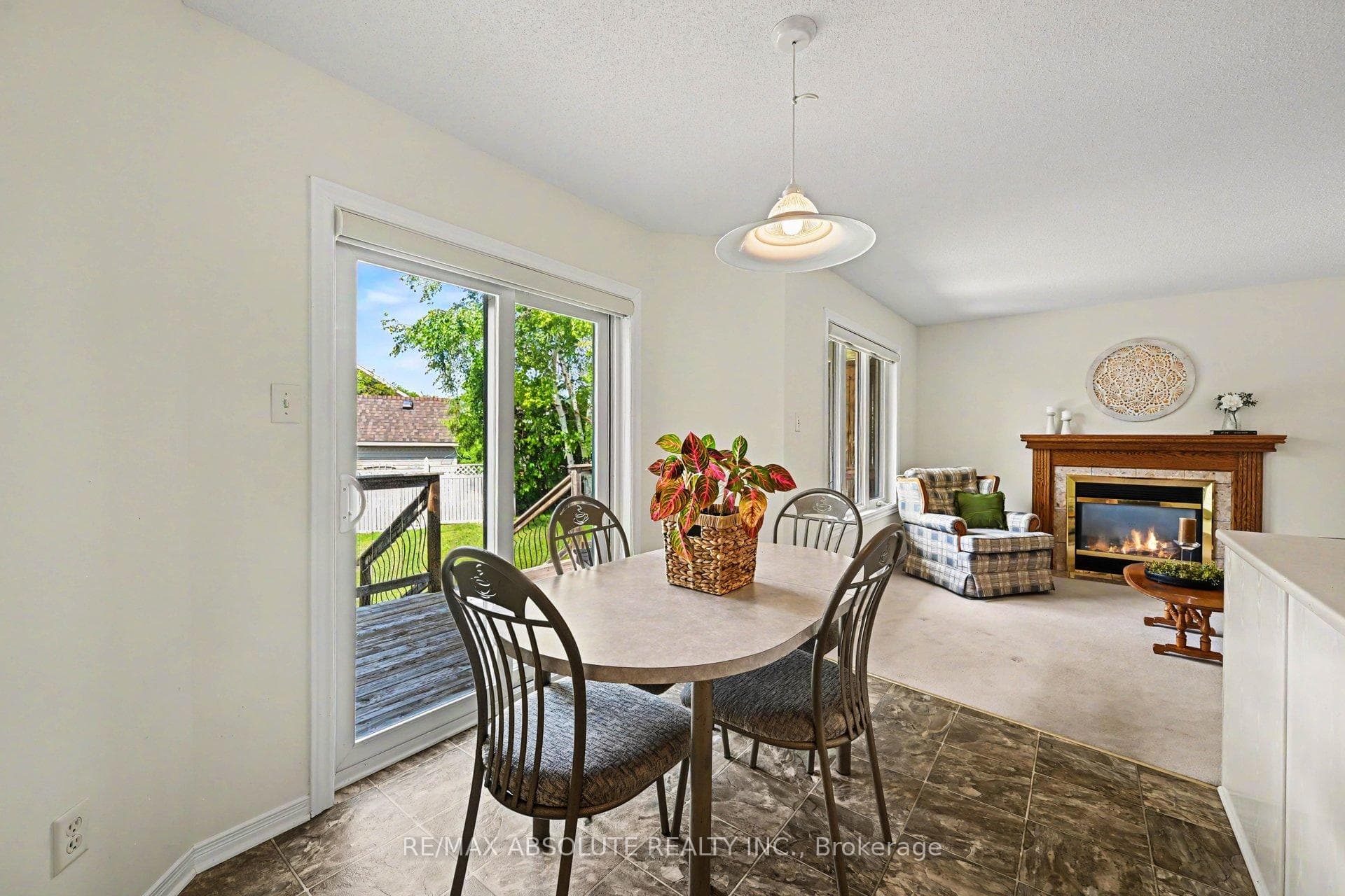 1 River Ridge Crescent photo 18
