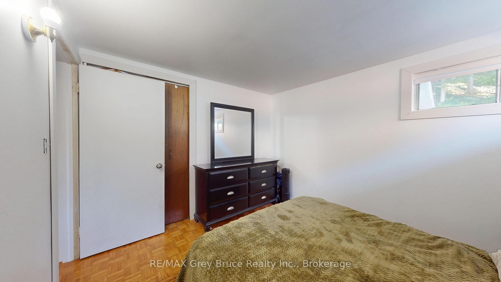 250 2nd Avenue photo 35