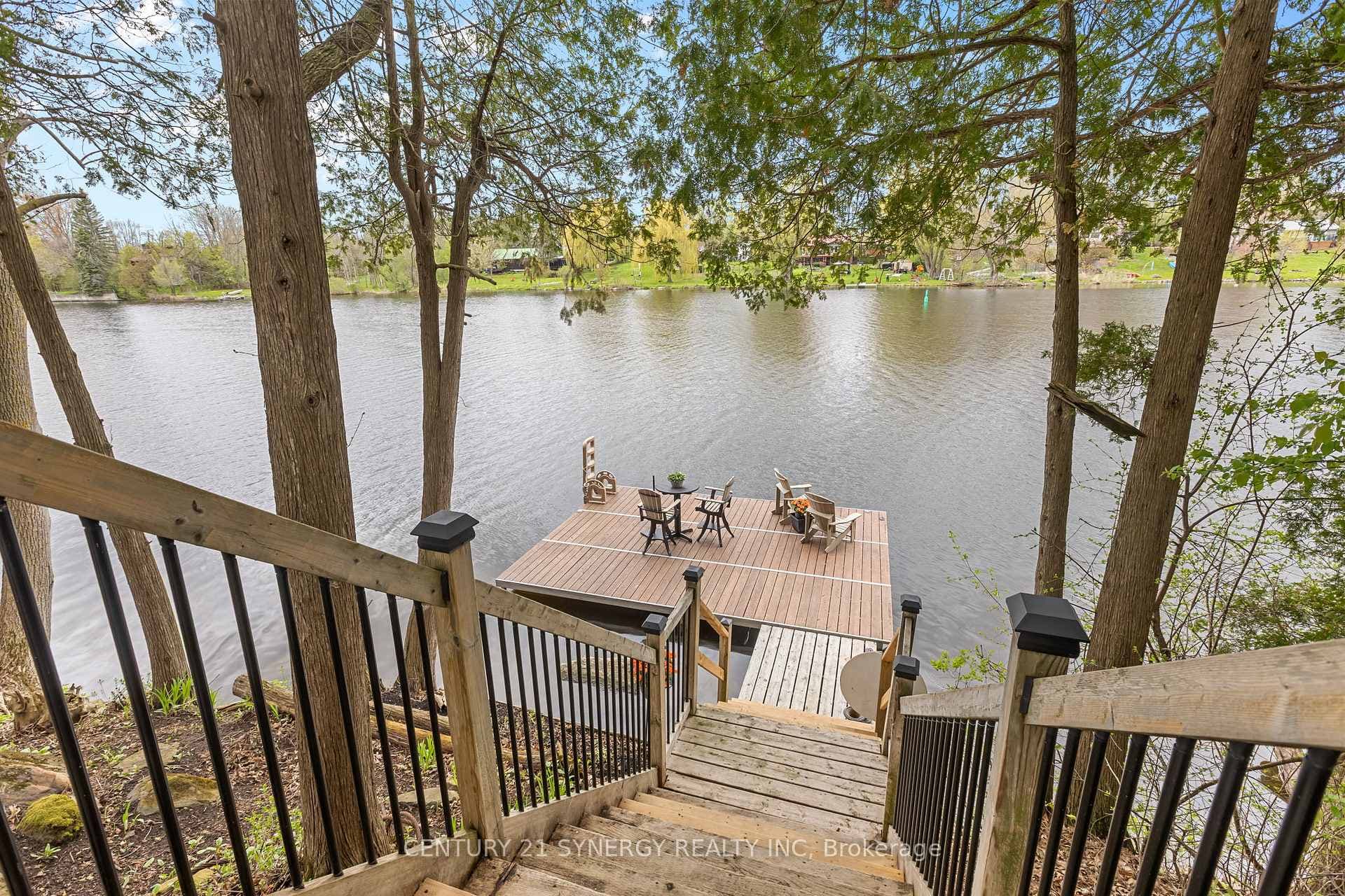 877 River Road photo 43