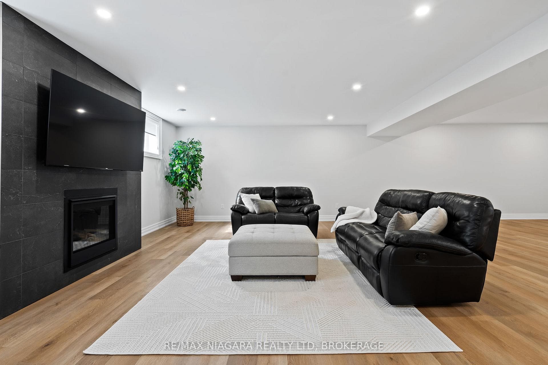 107 Millpond Road photo 24
