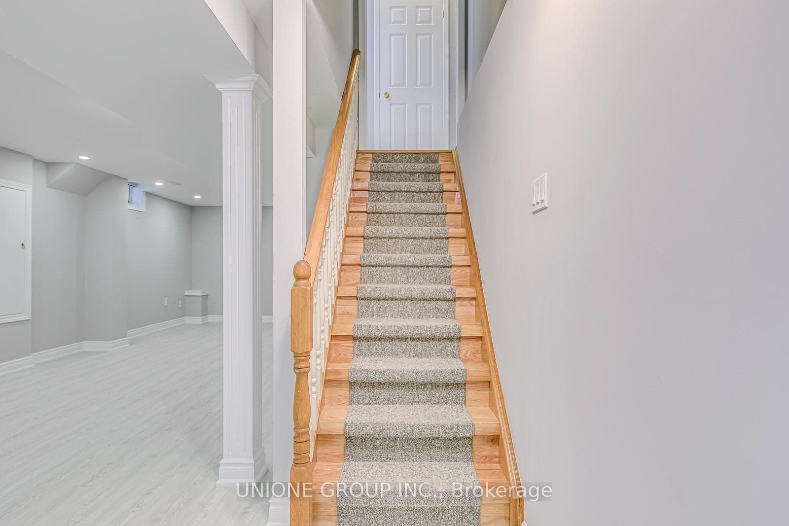 5548 Capri Gate photo 34