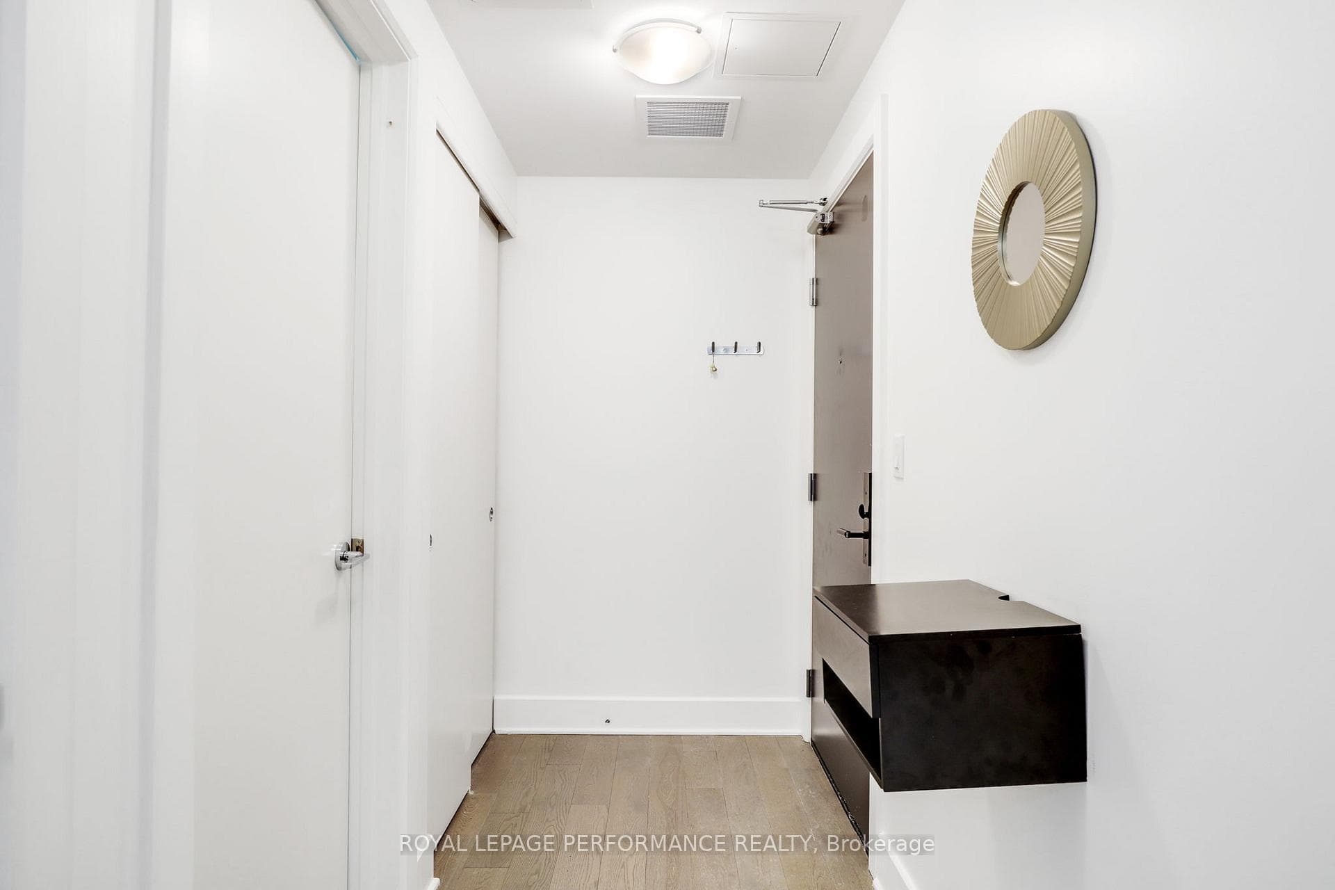 255 BAY Street Unit 207 photo 14