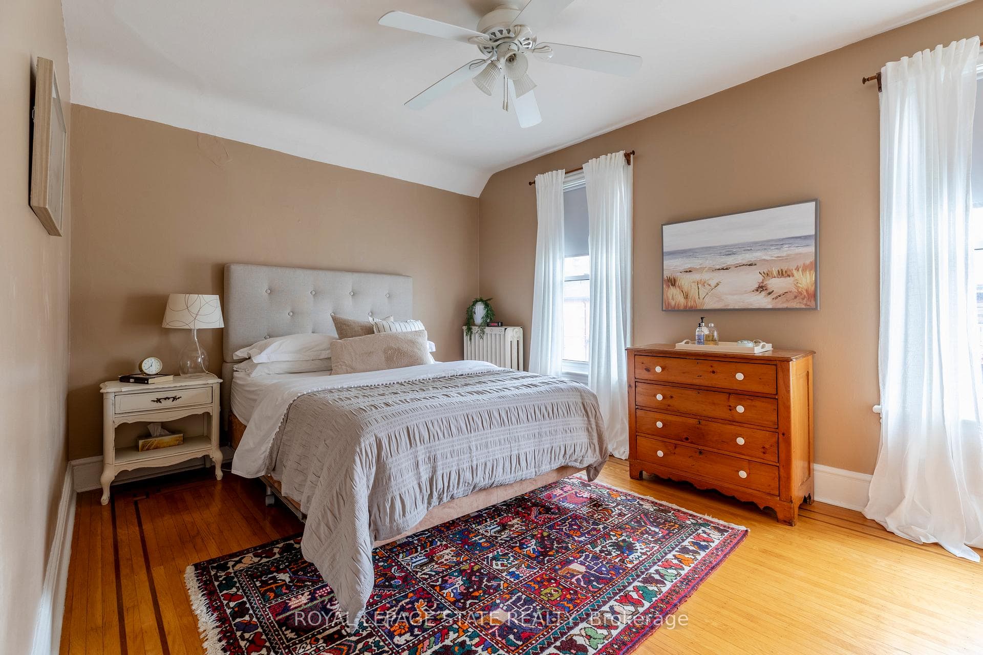169 Robinson Street photo 27