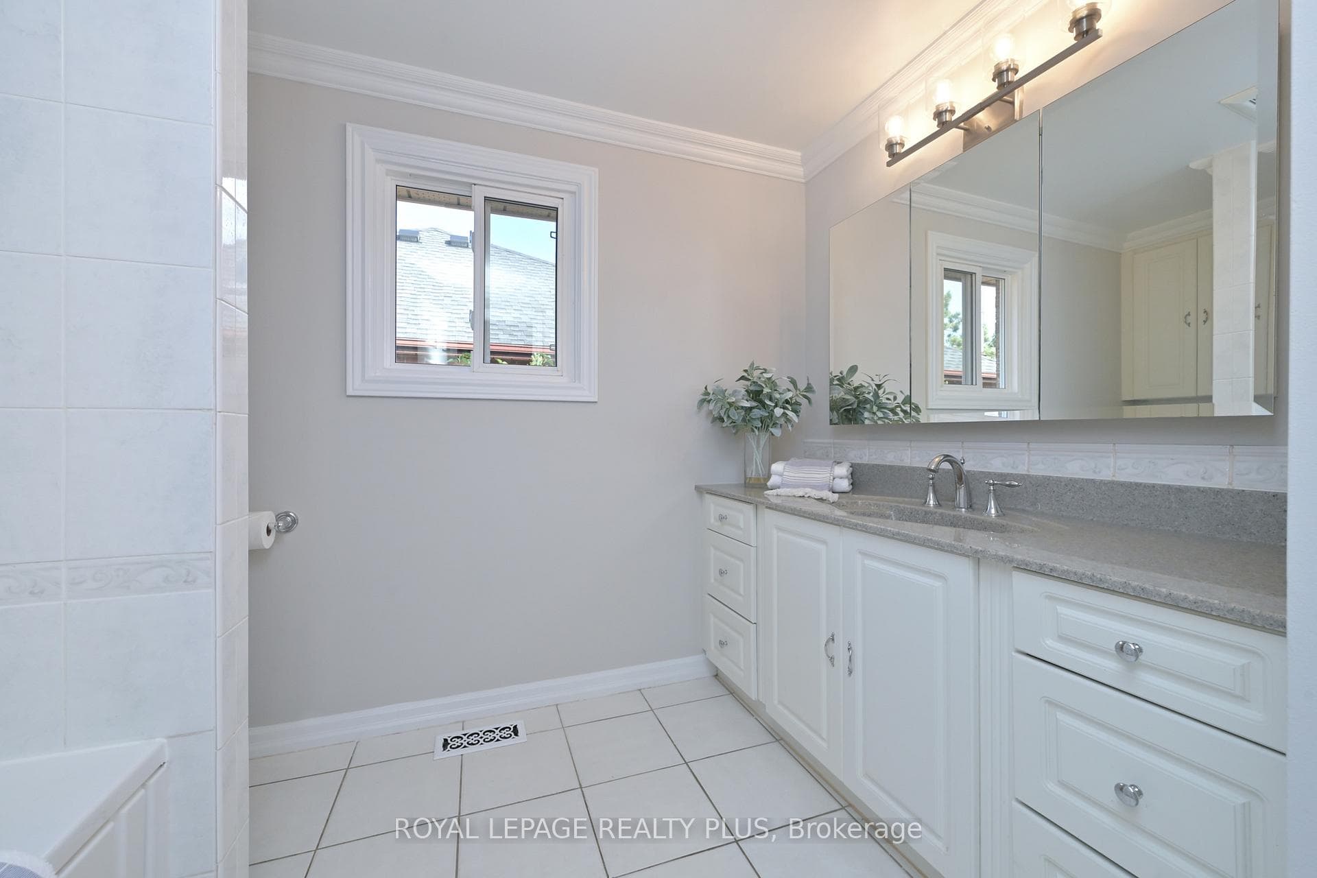6993 Danton Promenade photo 31