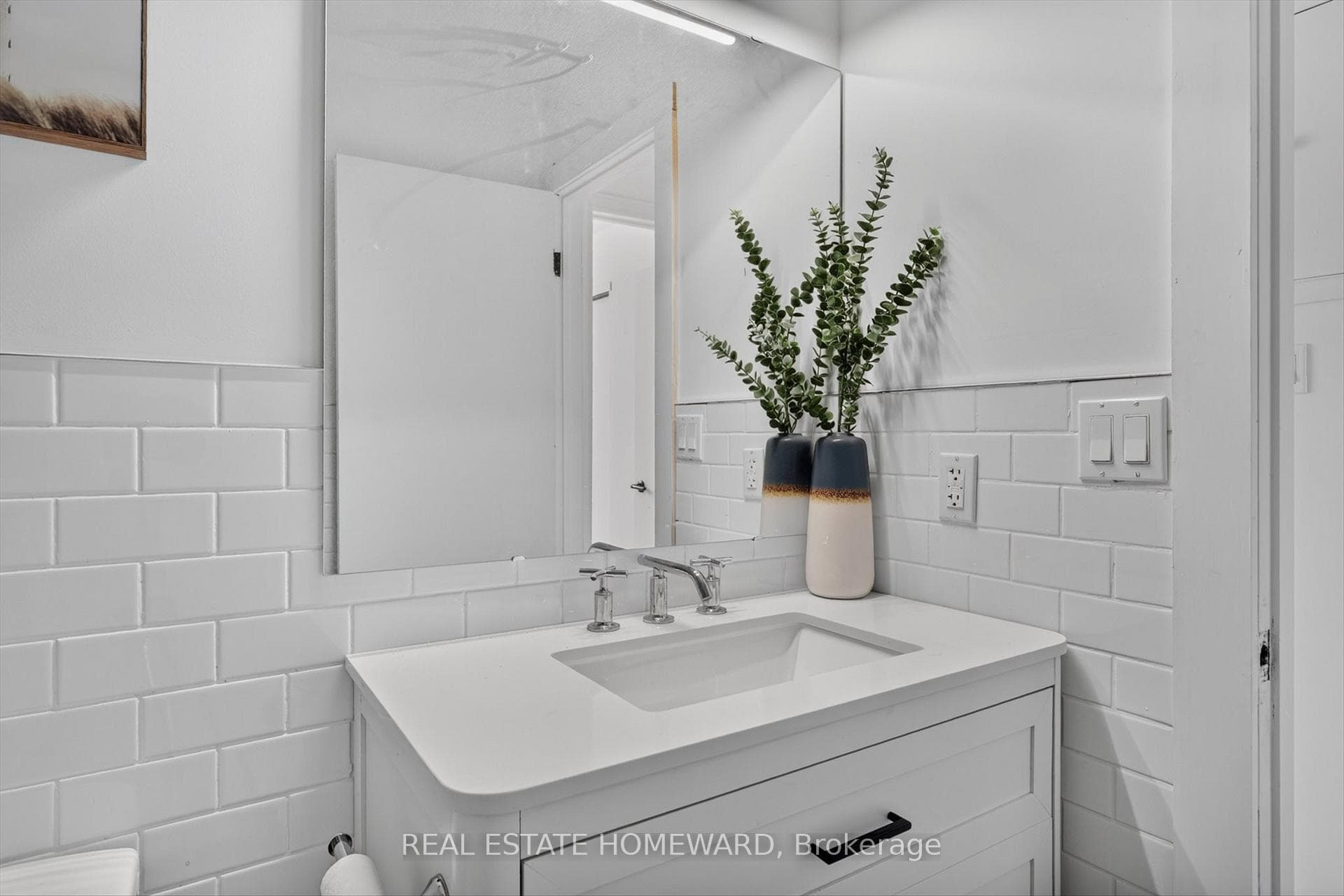 2-Piece Bathroom
