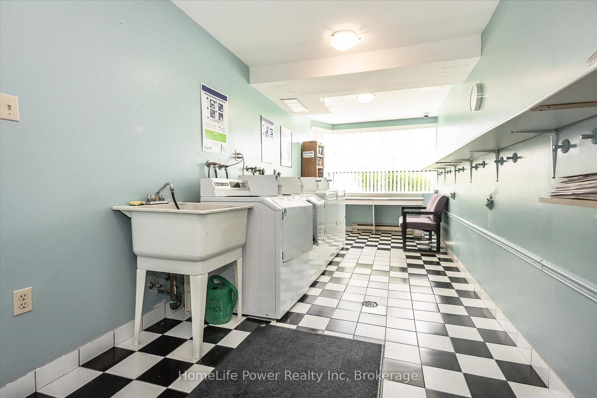 Common Laundry room