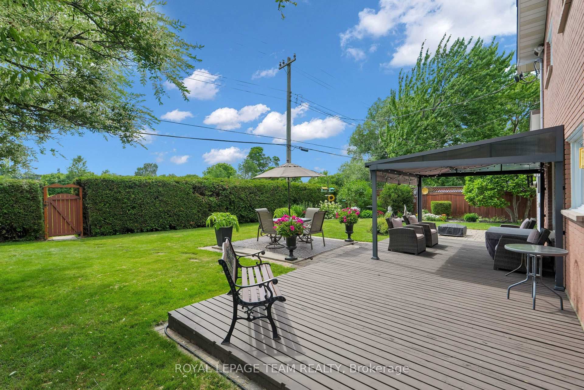 2250 Urbandale Drive photo 35