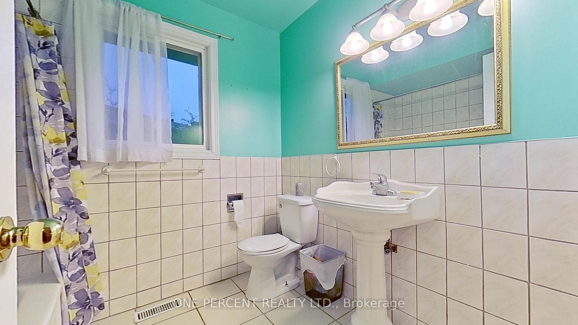 27 Hayward Crescent photo 19