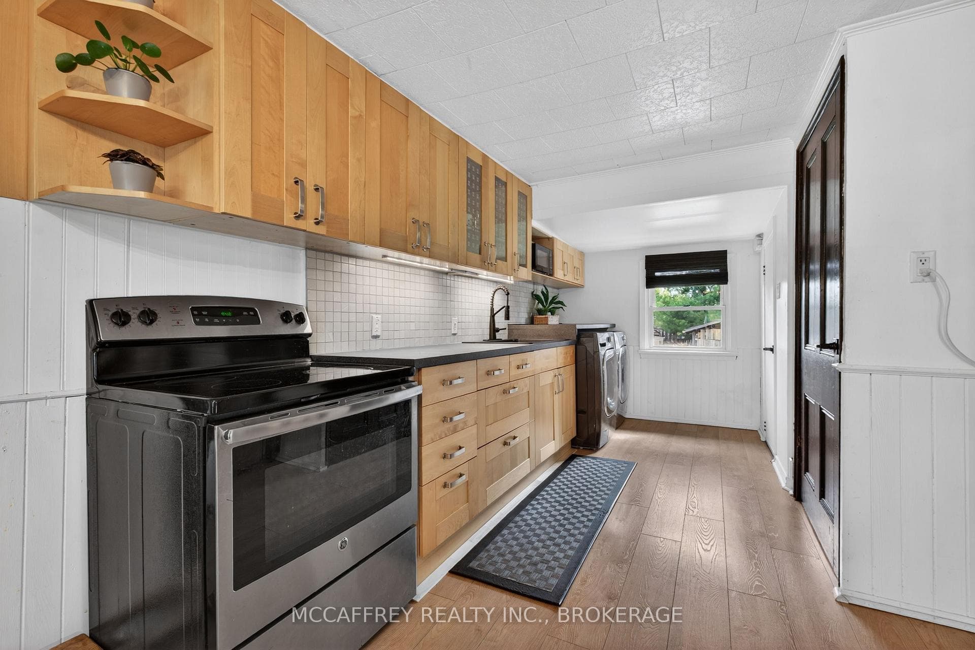 476 Hoards Road photo 13
