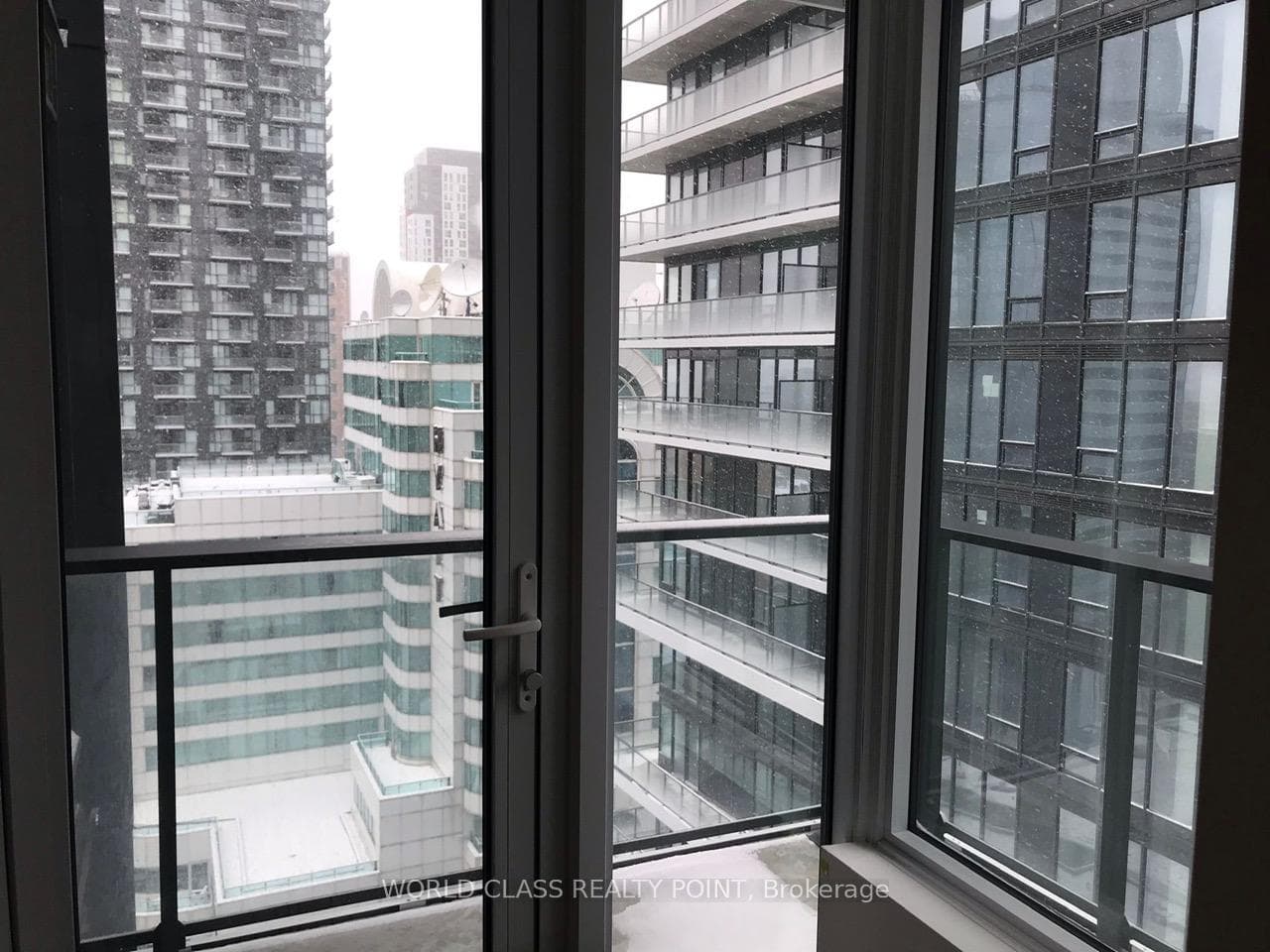 115 Blue Jays Way Unit 2512 photo 4
