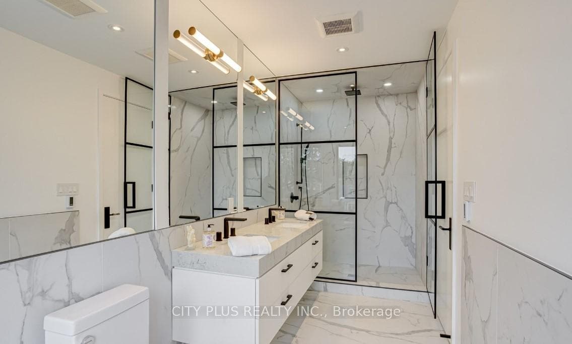 119 Glengrove Avenue photo 14