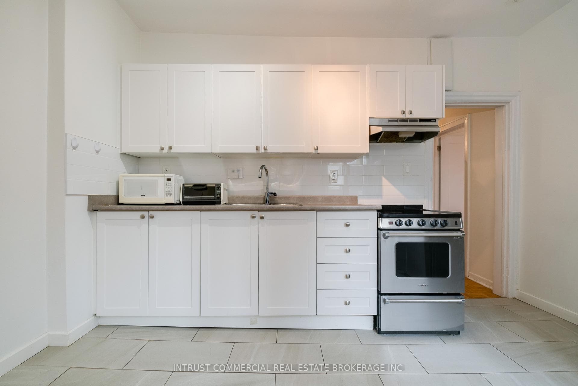5 Crang Avenue Unit 2 photo 7