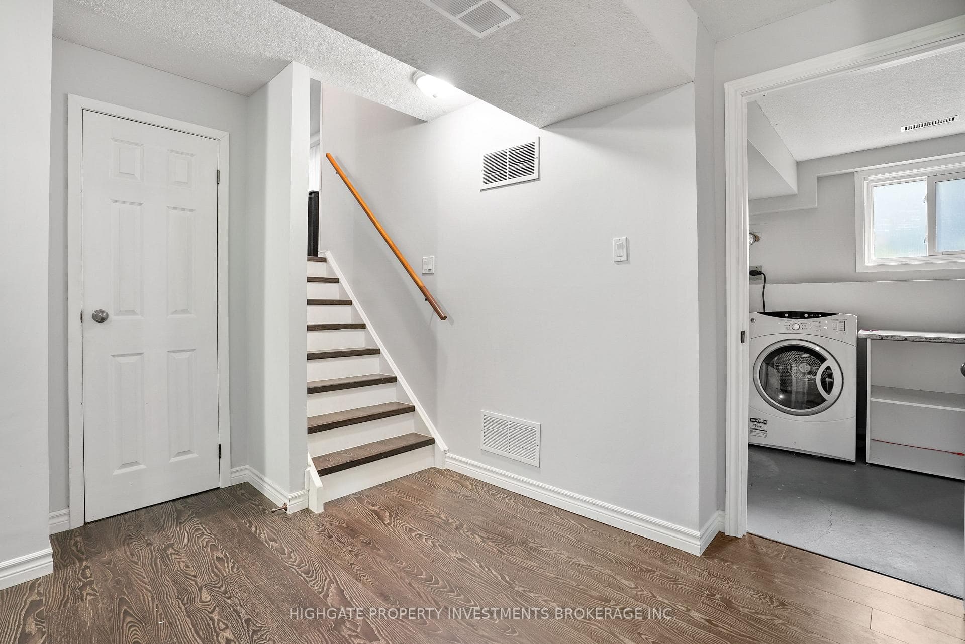 6 Duckworth Street photo 19