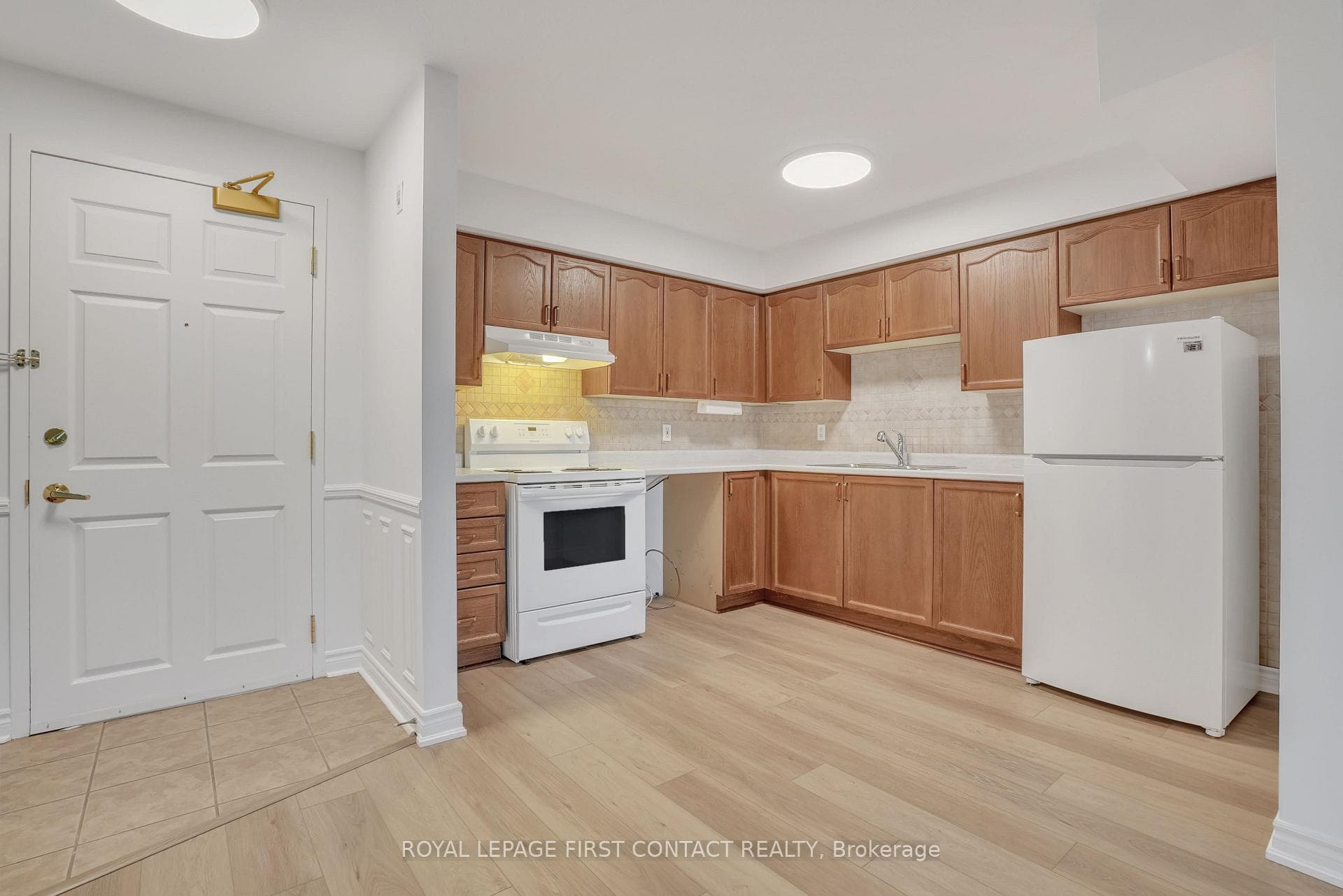 49 Jacobs Terrace Unit 215 photo 24