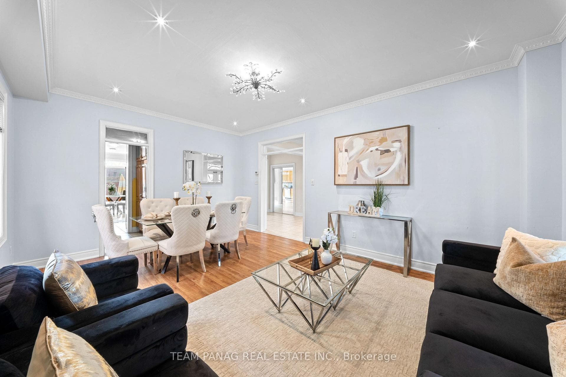 52 Mount Royal Circle photo 11
