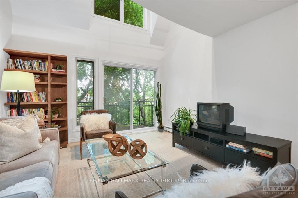 215 ST PATRICK Street Unit 18 photo 10