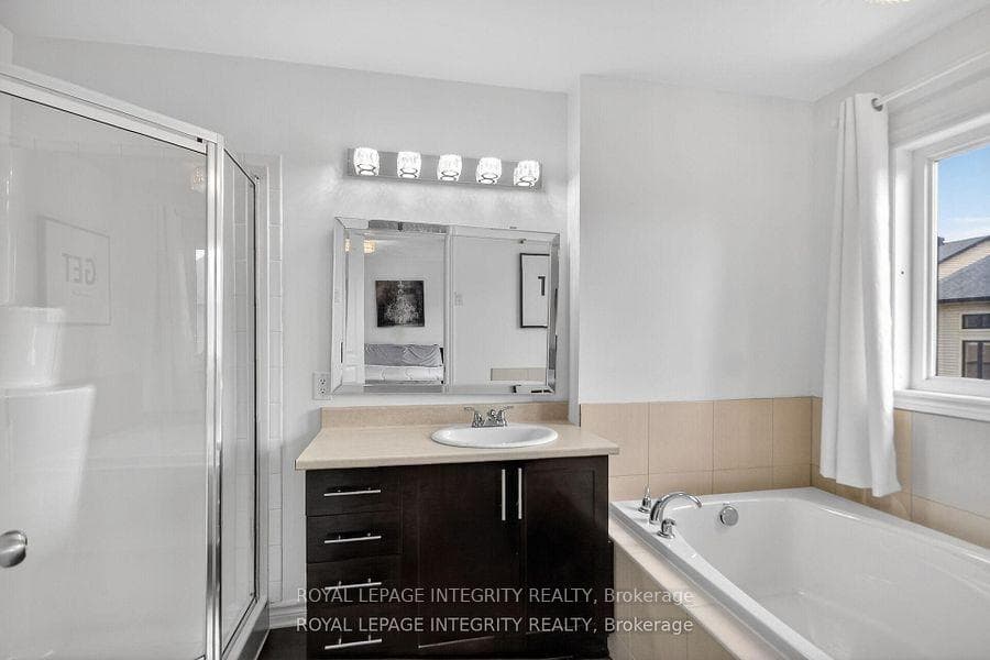345 Cooks Mill Crescent photo 32
