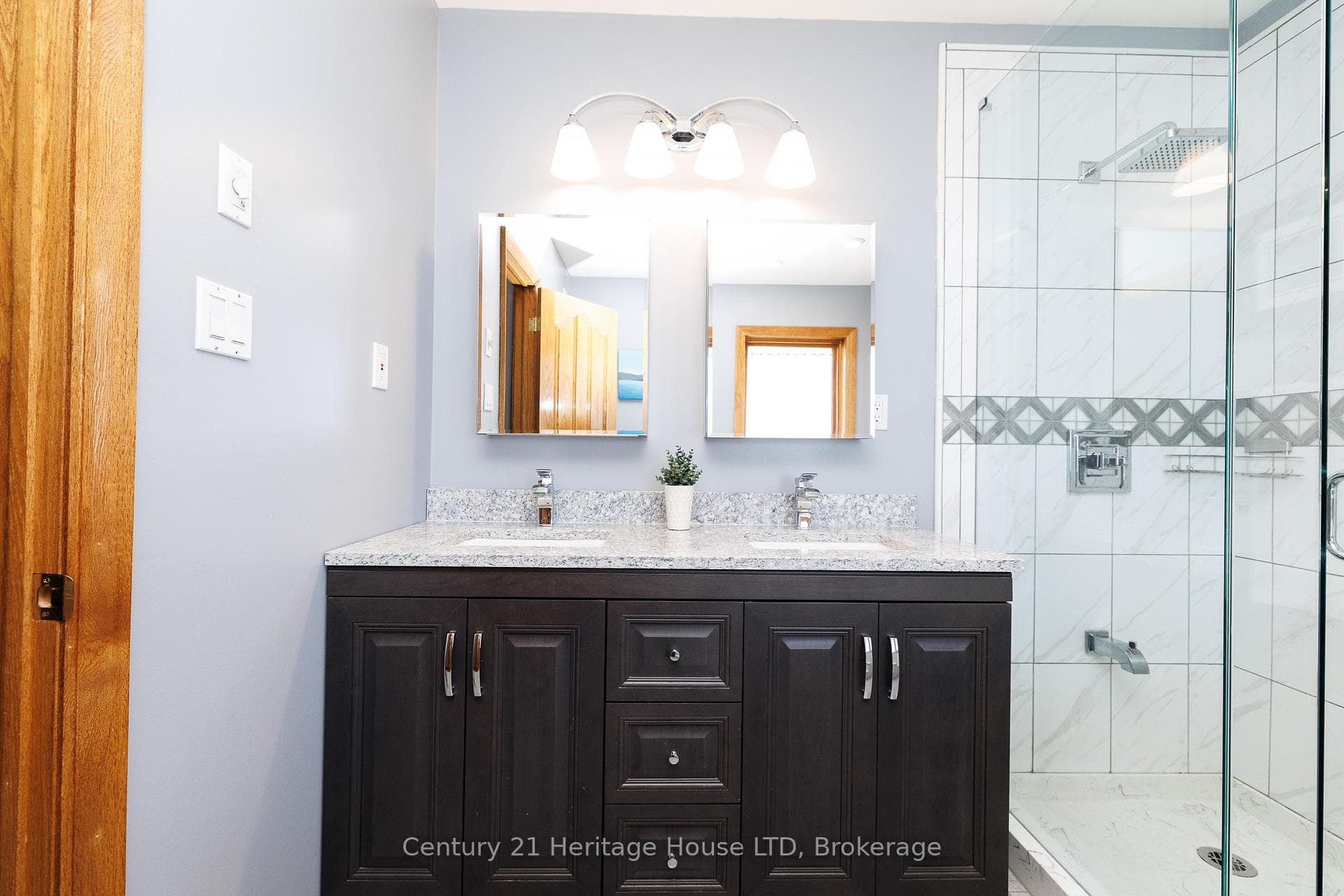 Primary Ensuite