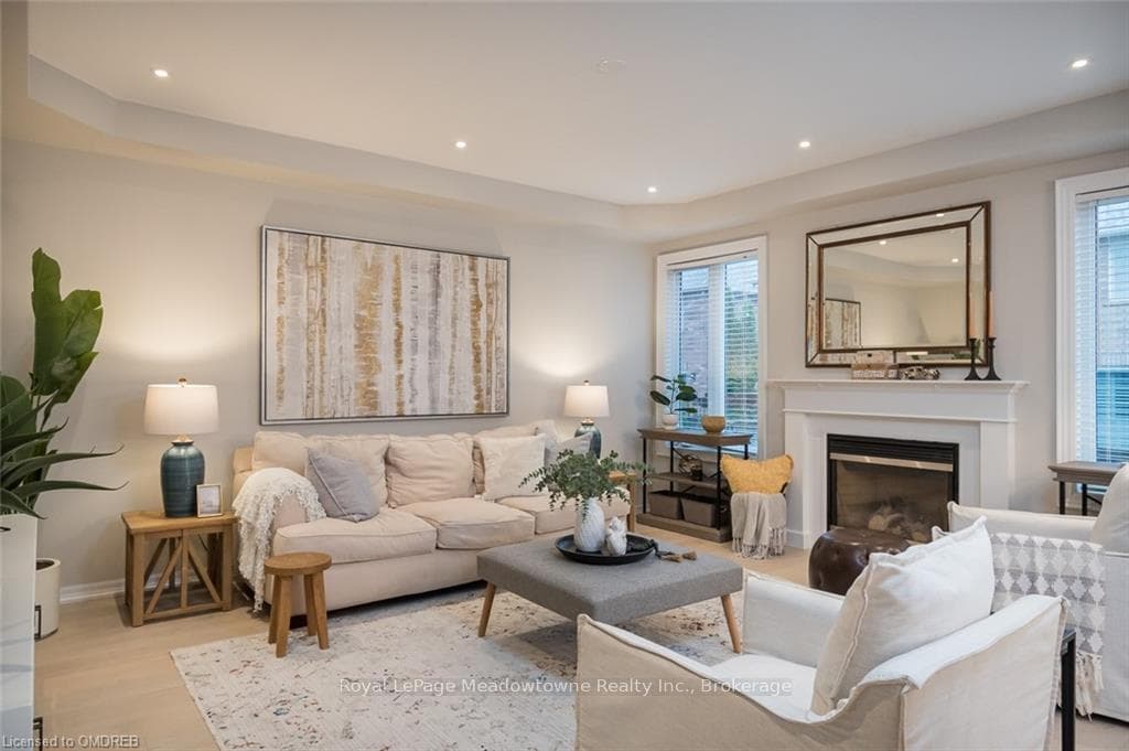 Spacious Family Room