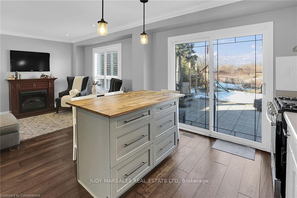 24 Linington Trail photo 9