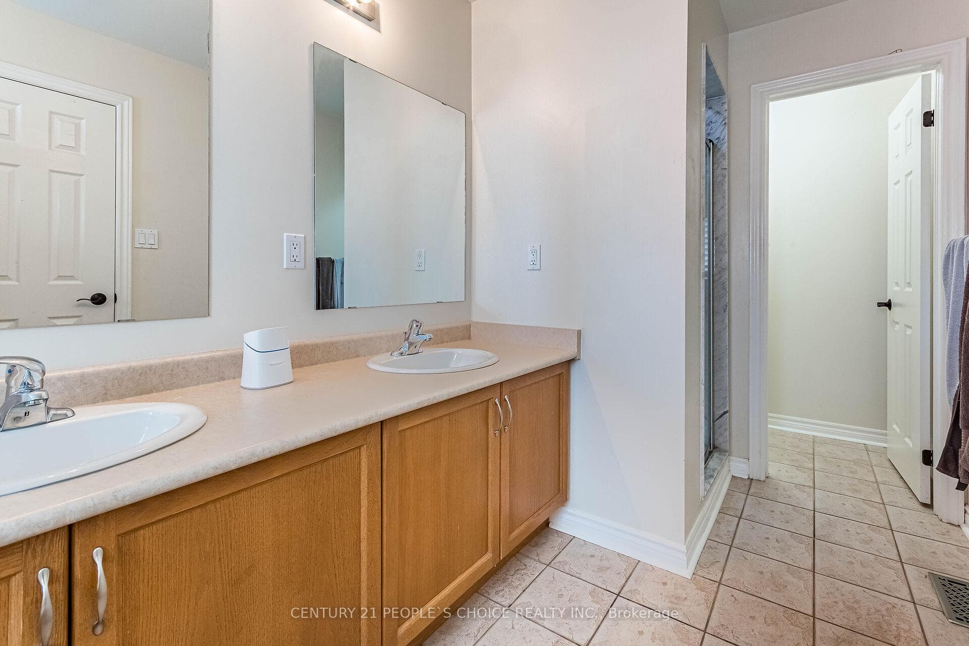 268 Vellore Avenue photo 16