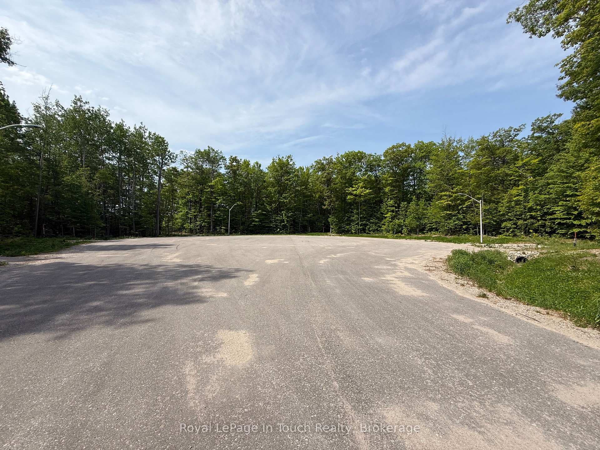 Lot is located on The Cul-de-Sac