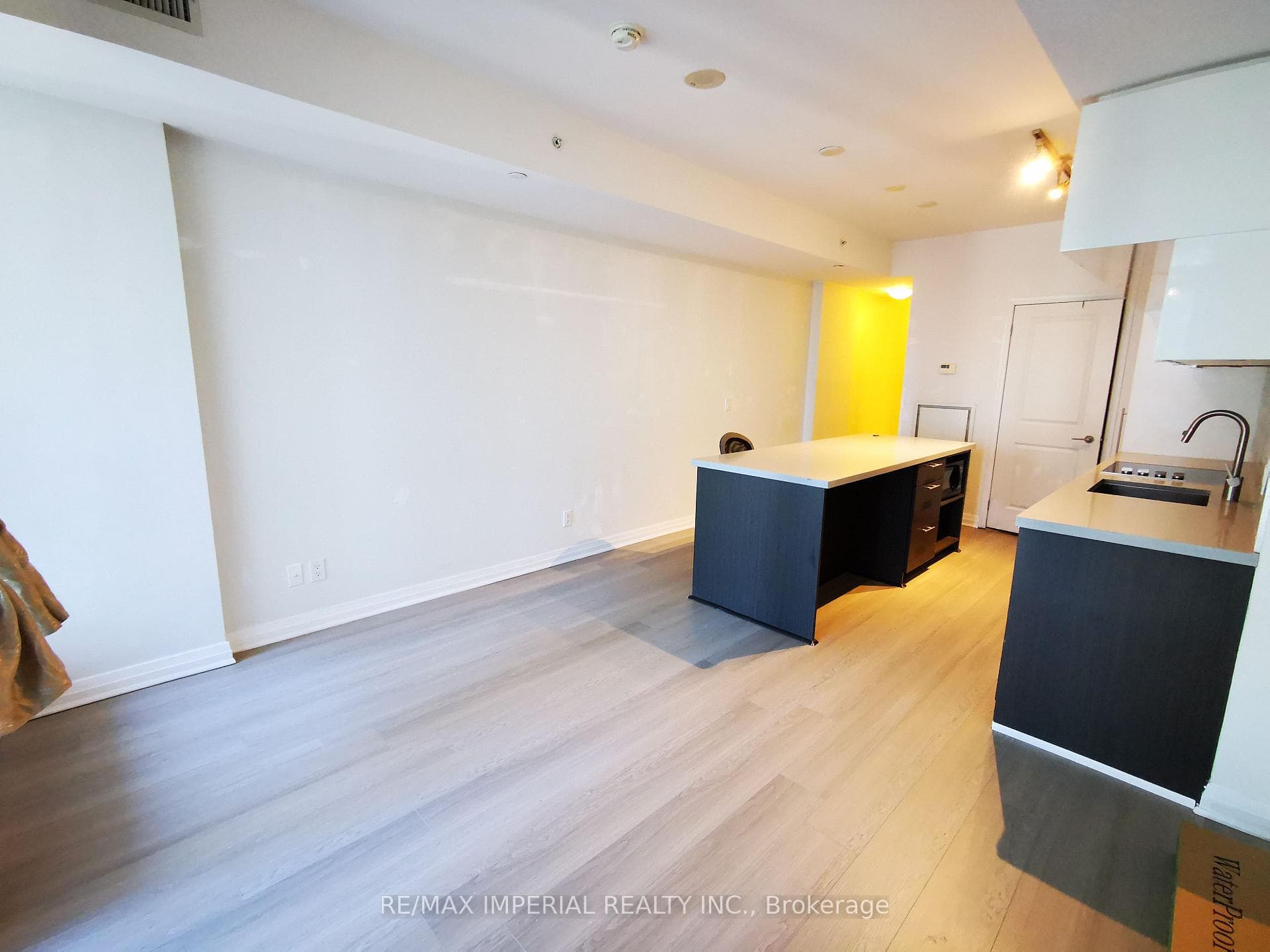 8 Mercer Street Unit 2709 photo 10