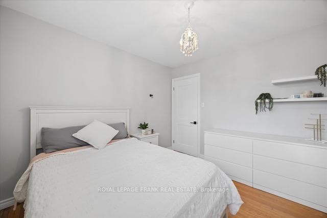 40 Balsam Street photo 27